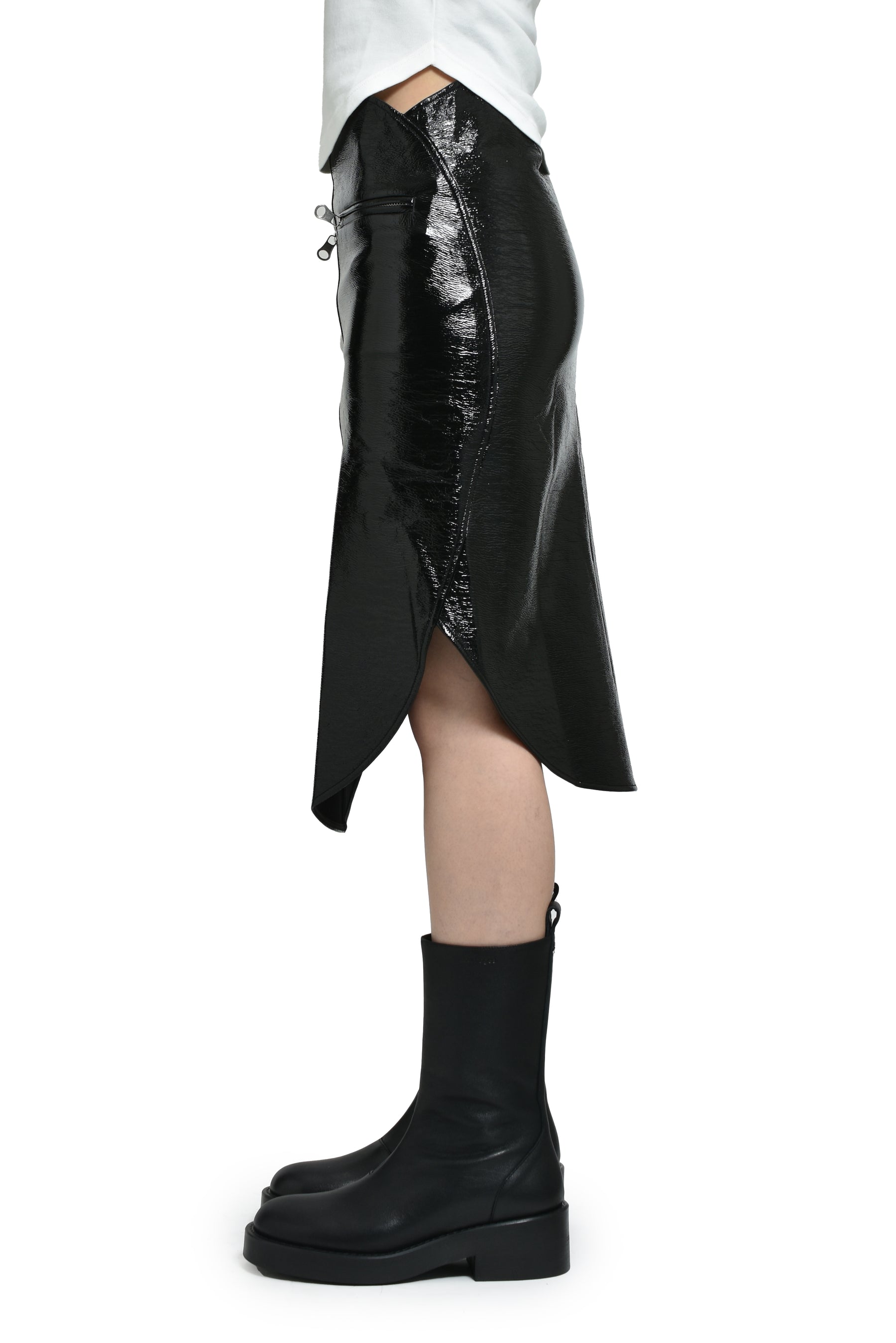 CIRCLE VINYL SKIRT / BLACK 