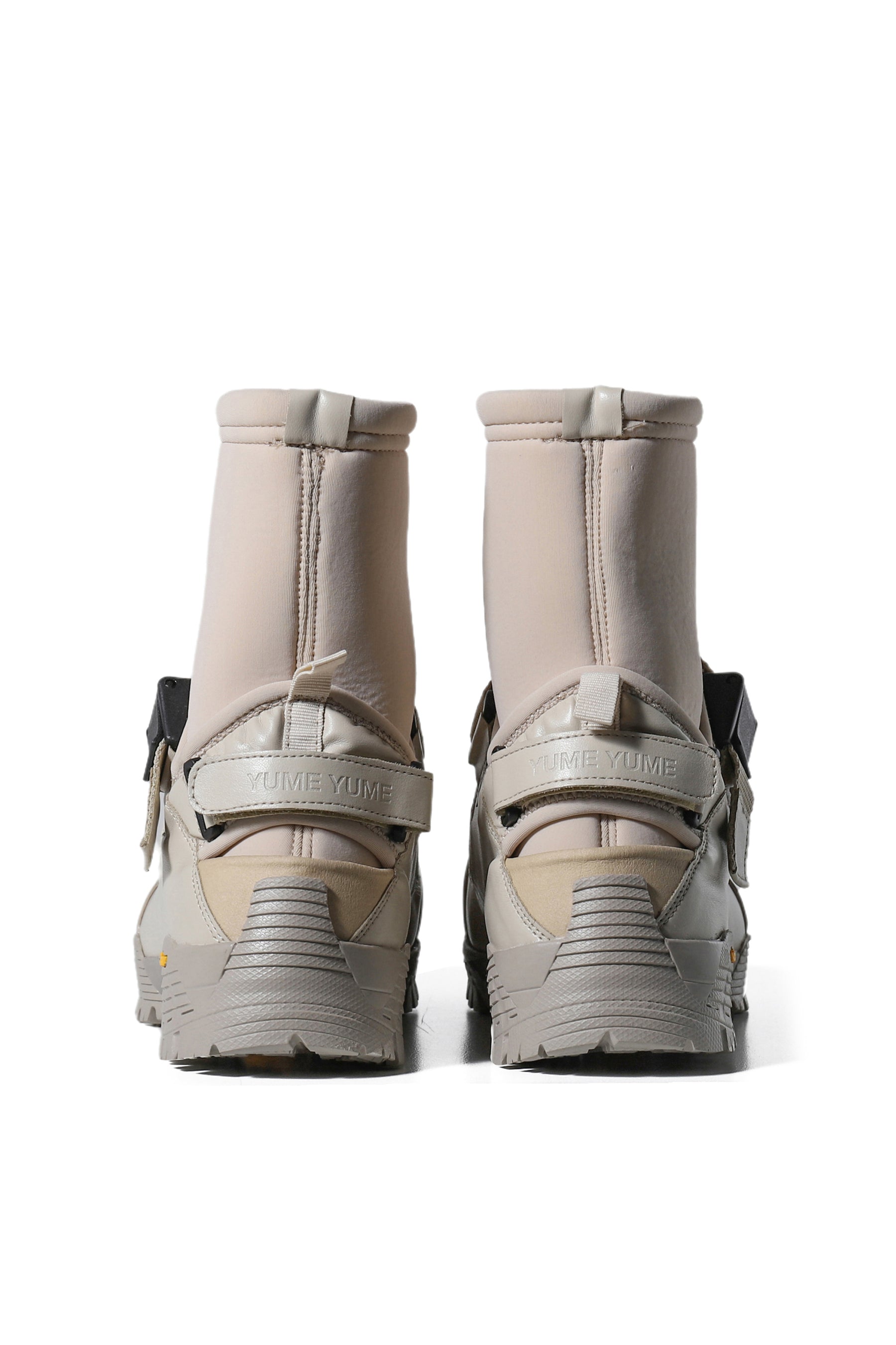 CLOUD WALKER / BEIGE VEGAN LEATHER