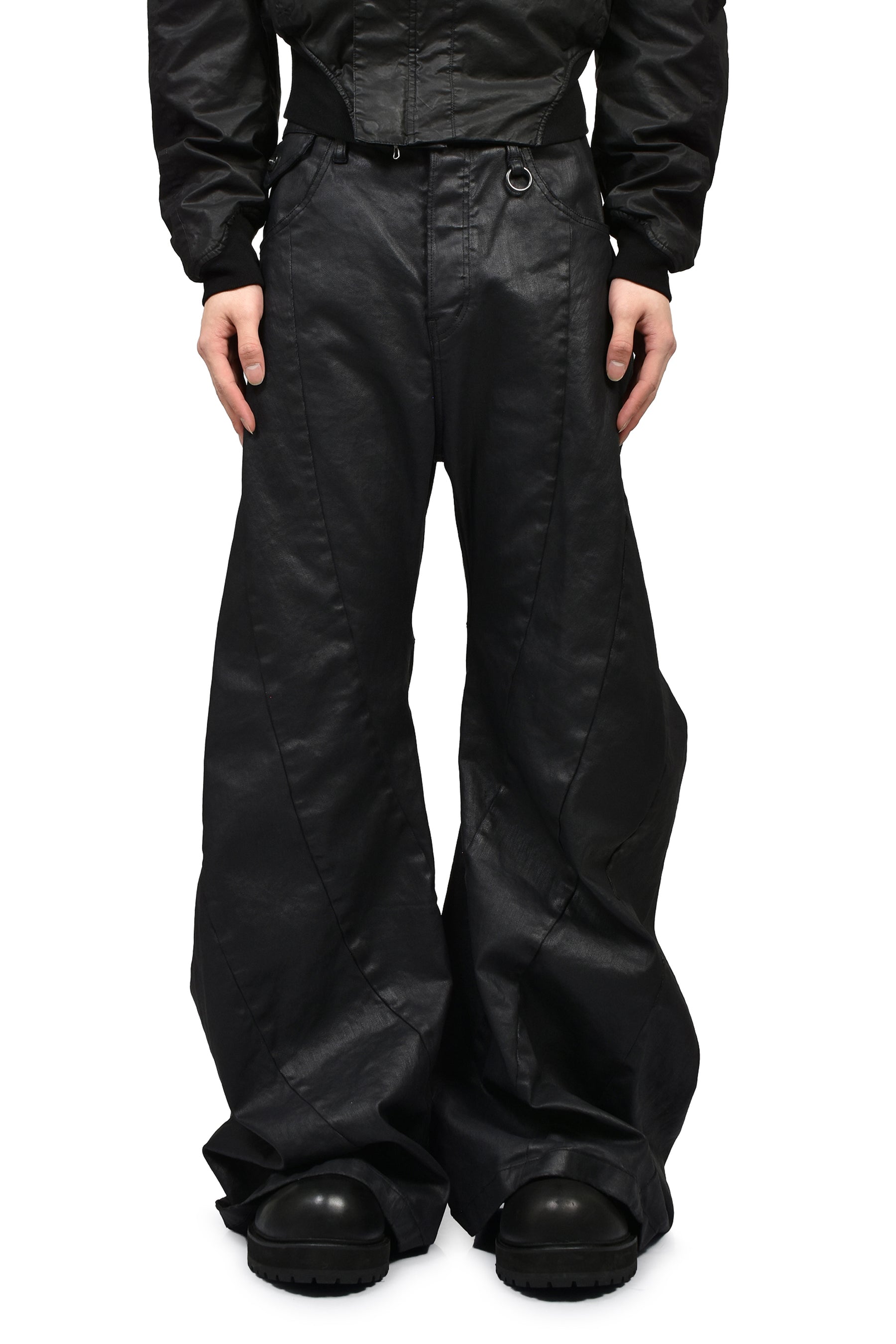 JULIUS ユリウス SS26 10oz COATED STRETCH DENIM PANTS / BLK