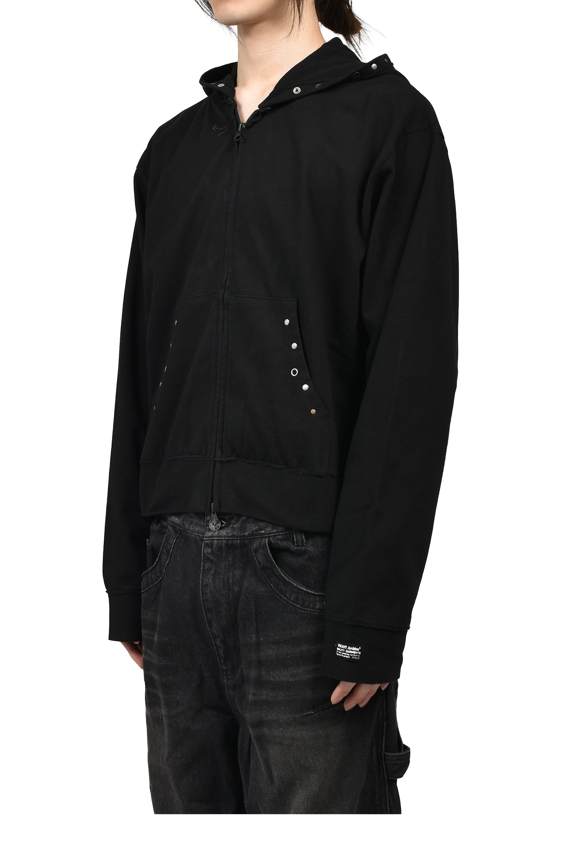CAPPY STUD HOODIE ZIP-UP / BLK 