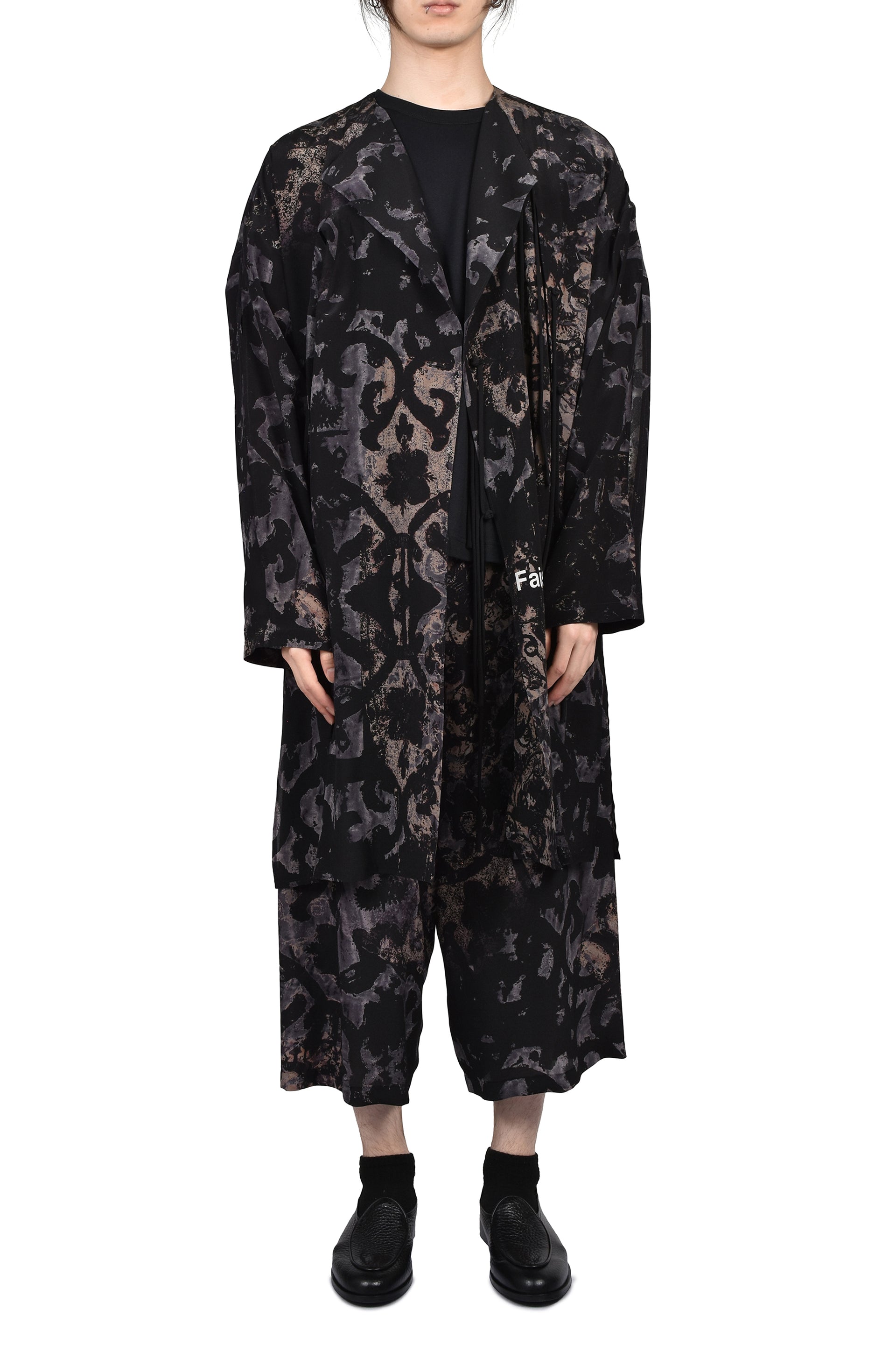 BAROQUE NO COLLAR FRINGE JACKET / BLK