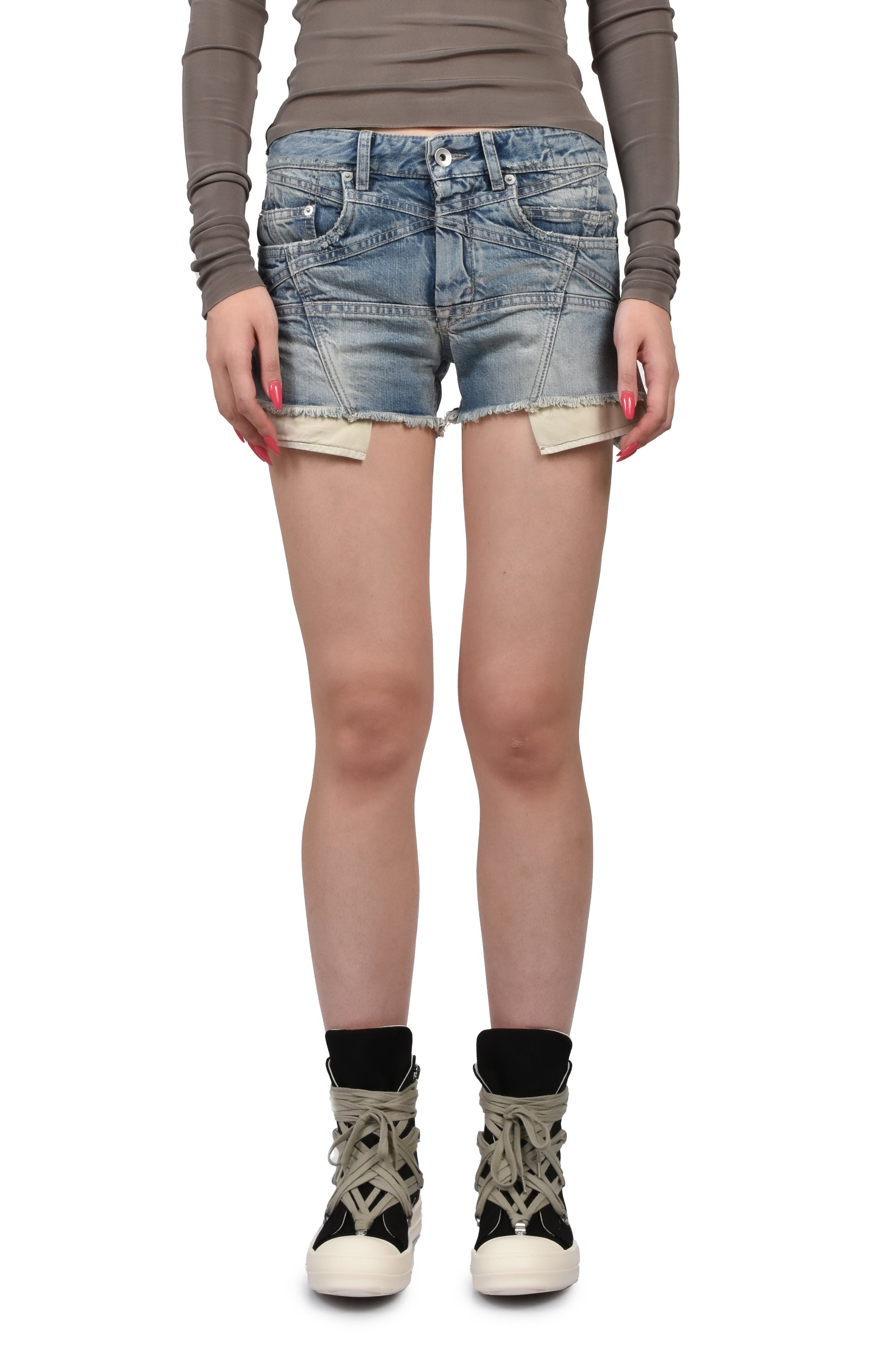 LANA CUTOFFS / WASHED IND