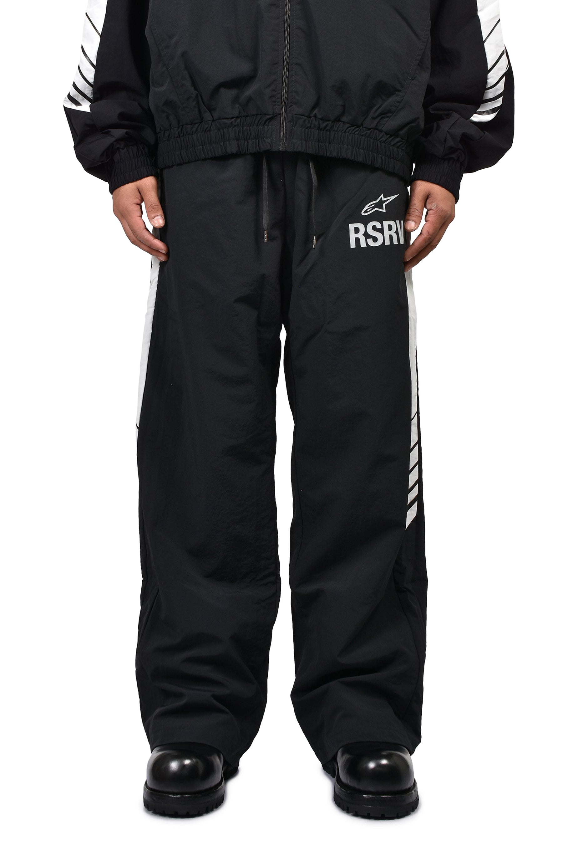 CROSSOVER TRACKSUIT PANTS / BLK
