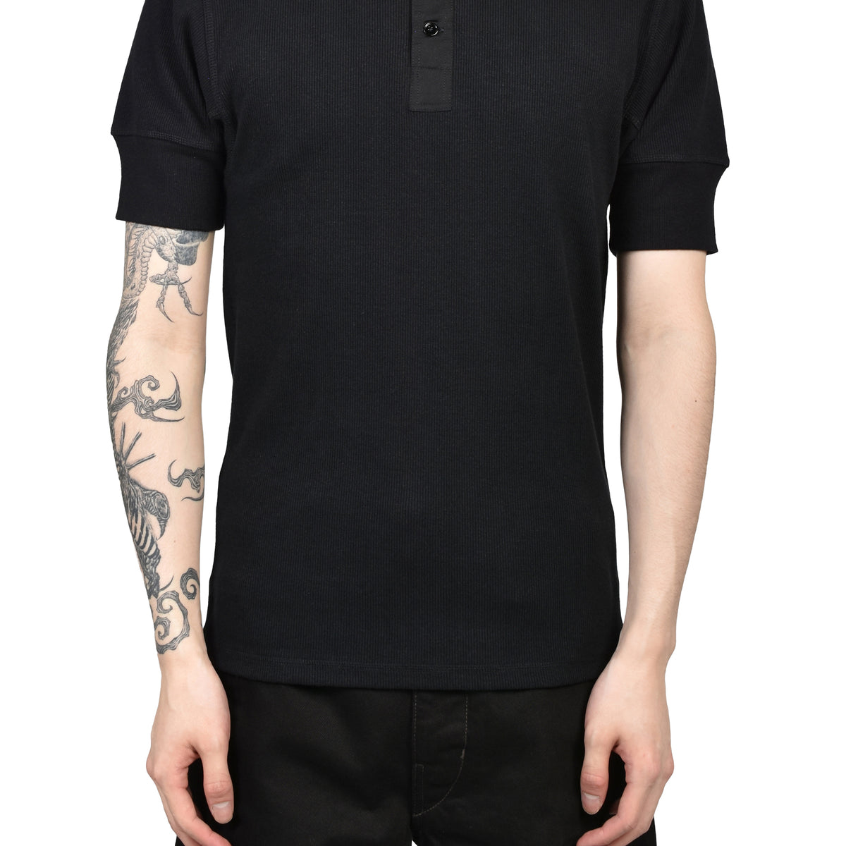 LEMAIRE ルメール SS26 RIB HENLEY TOP / BLK - NUBIAN ヌビアン