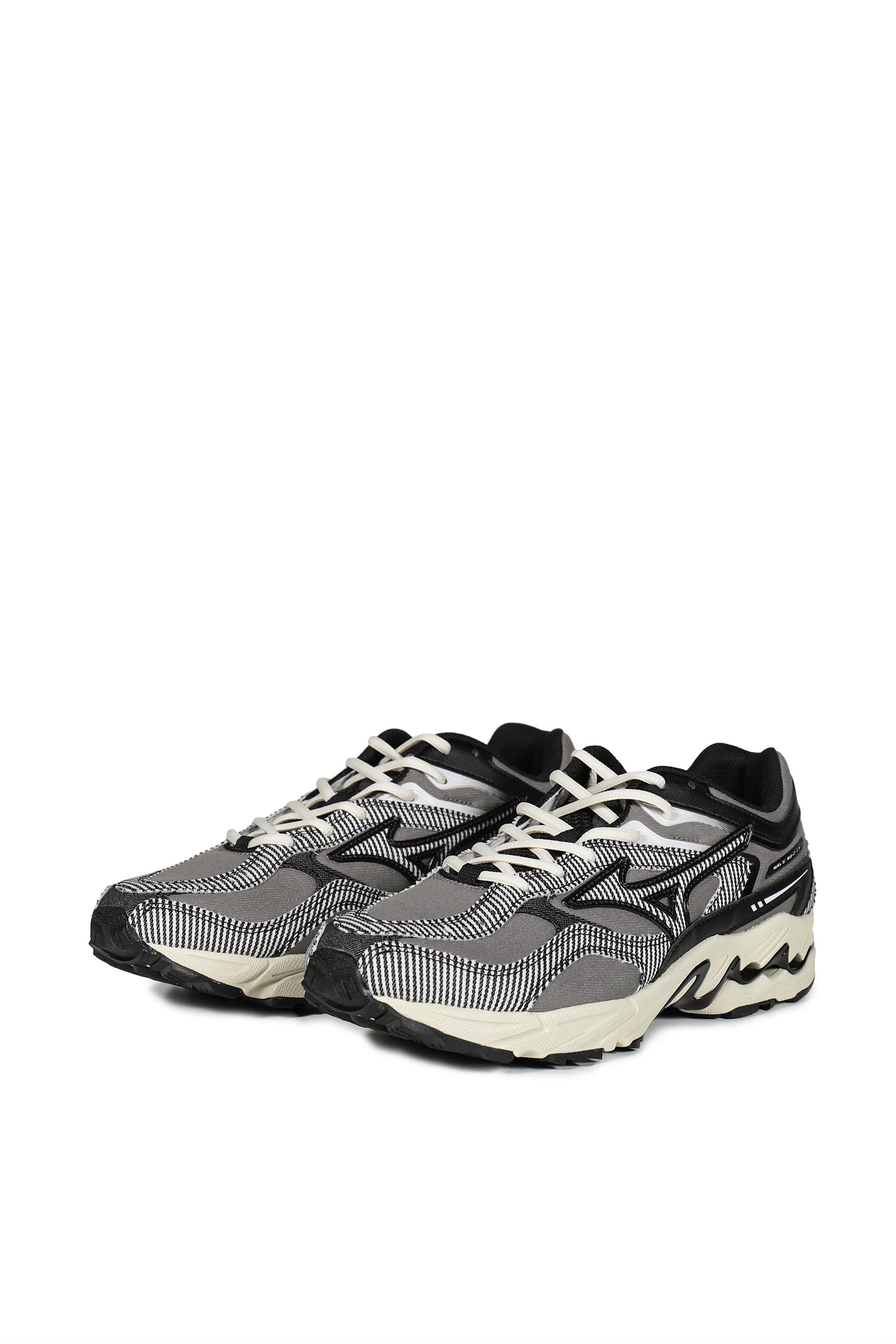 MIZUNO WAVE MUSTANG LS SWJP / BLK