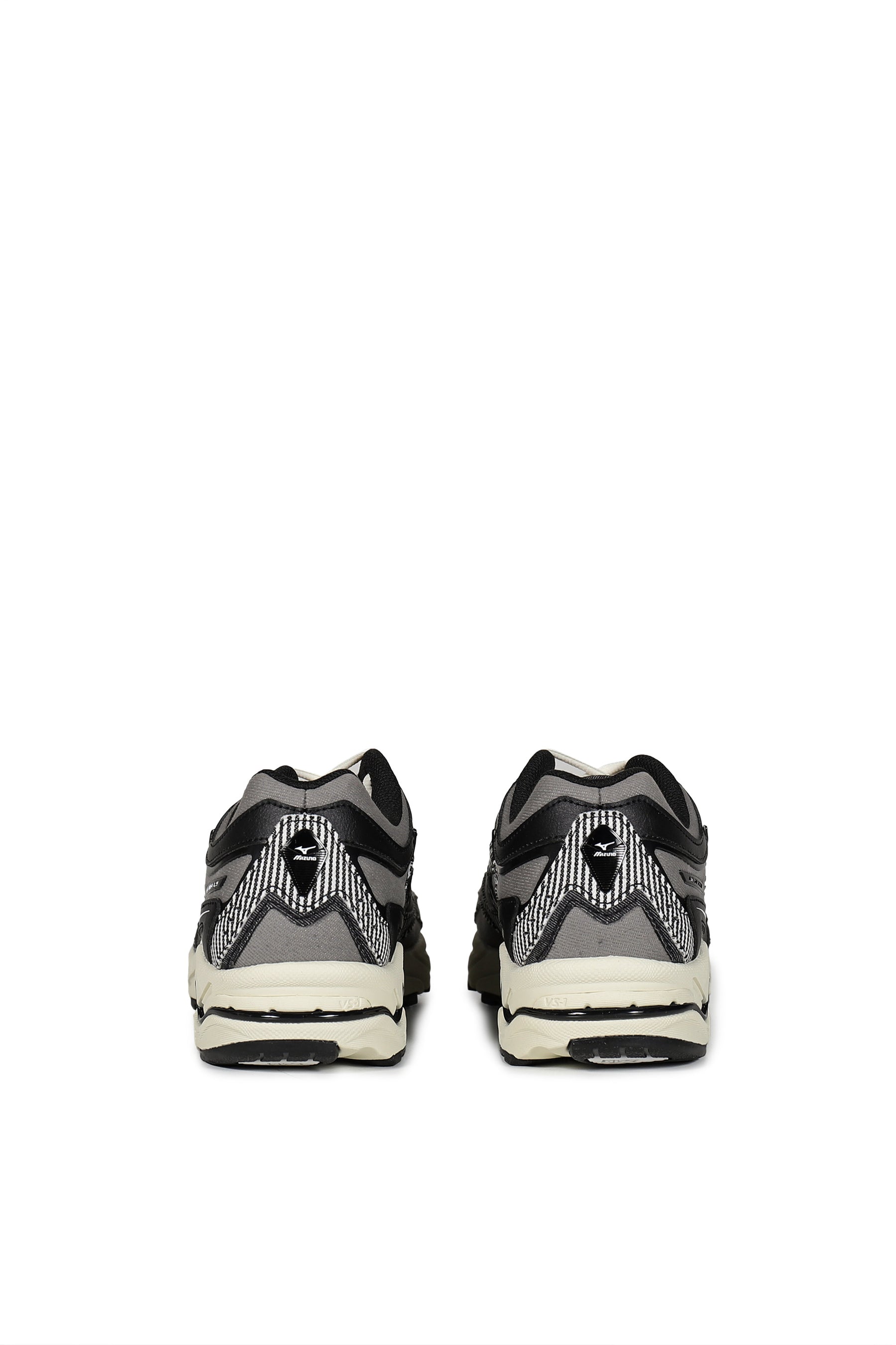 MIZUNO WAVE MUSTANG LS SWJP / BLK