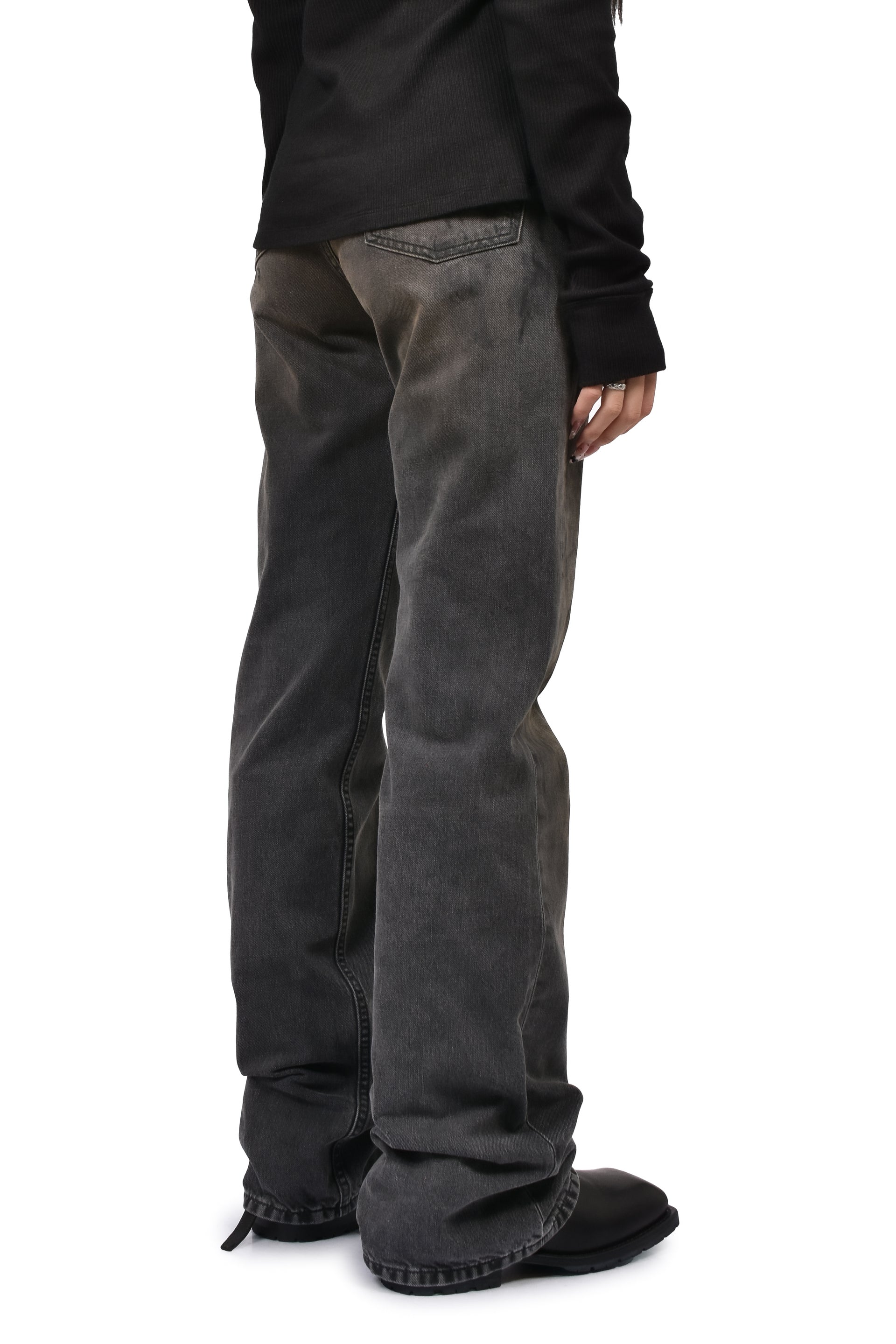 BOOT CUT / BLK