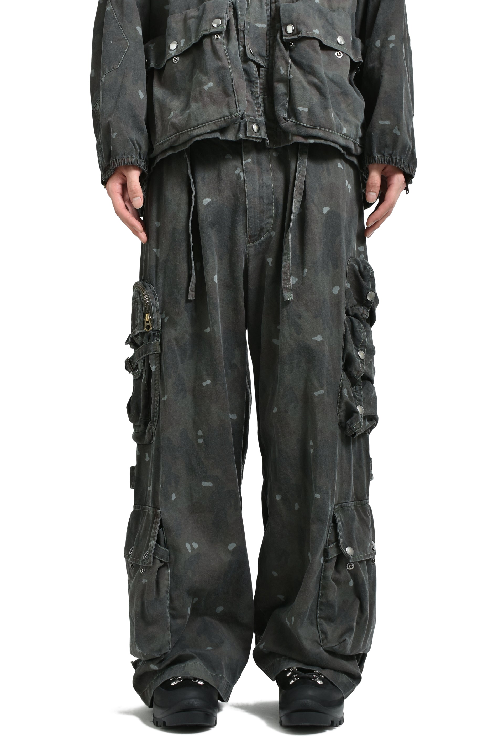 BLACKENING PIZZA CAMO MILLITARY PANTS / CAMO
