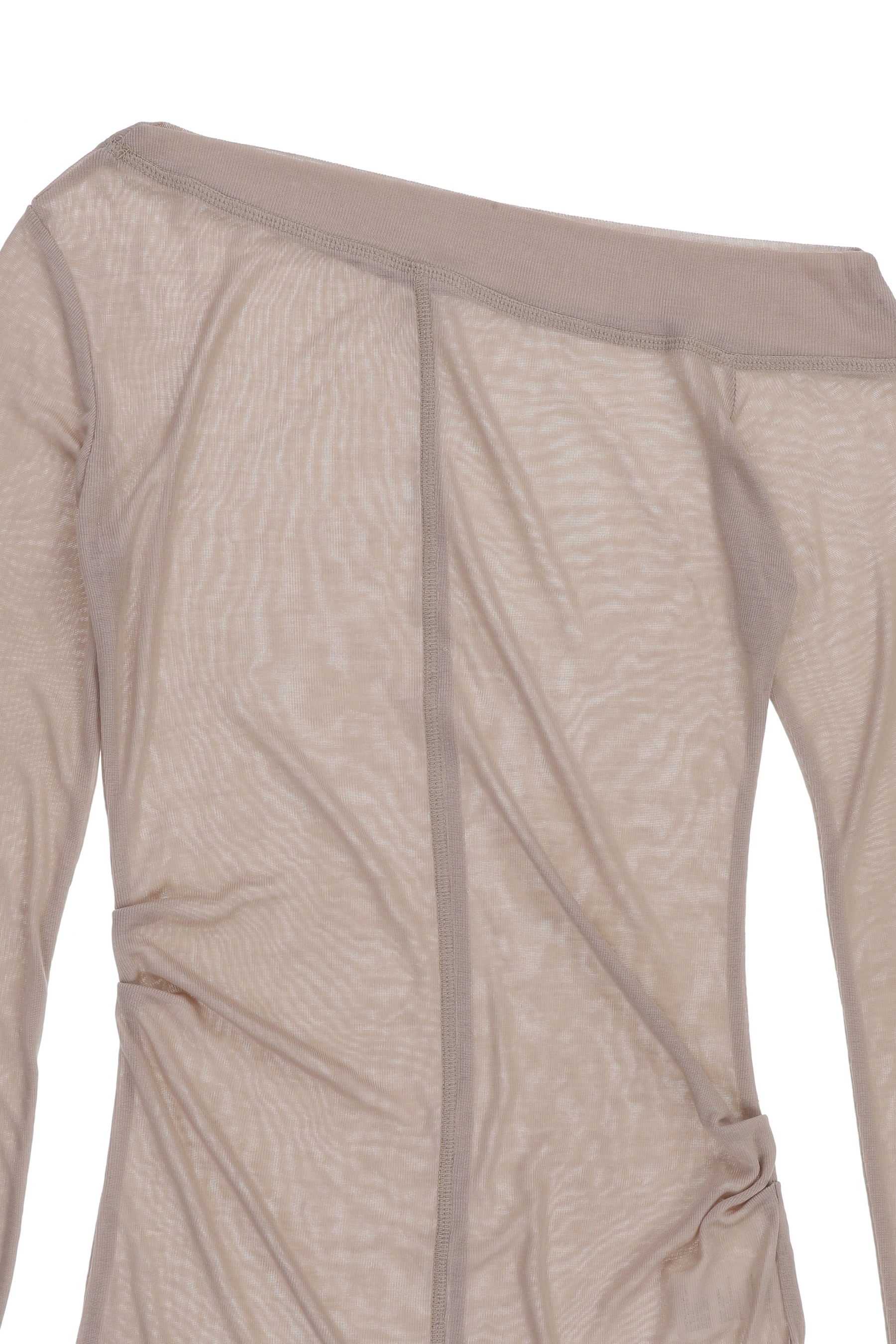 SLICK OFF SHOULDER T / BEI