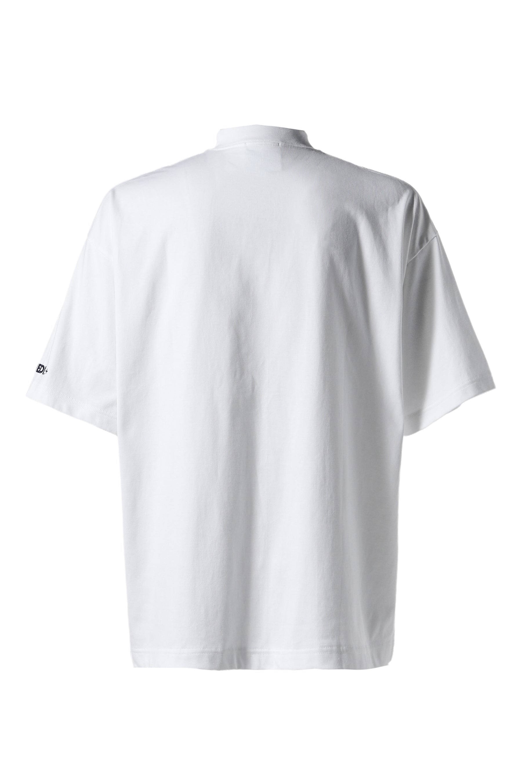 MOCK NECK EMBROIDERED TEE / WHT