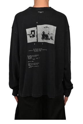 EMIL RELAX FIT BOXY T-SHIRT WITH "THE VELVET EVENING" PRINT / BLK