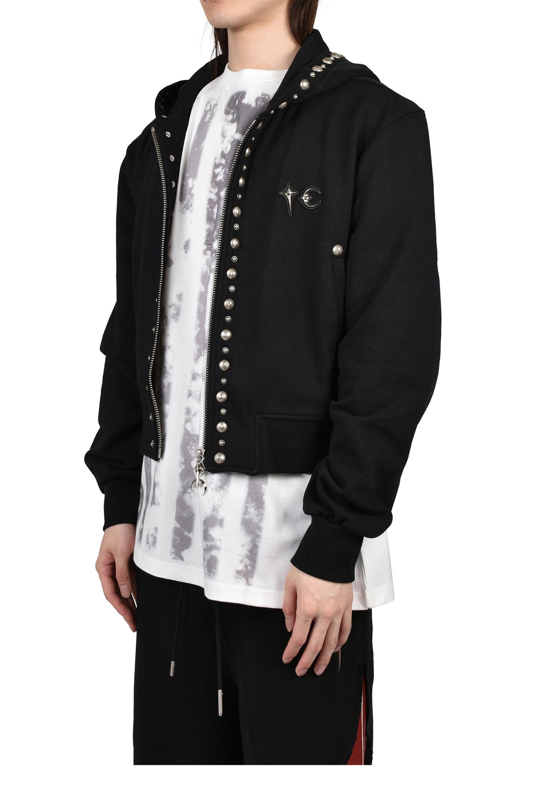TC STUDDED LINE CROPPED ZIP-UP HOODIE / BLK