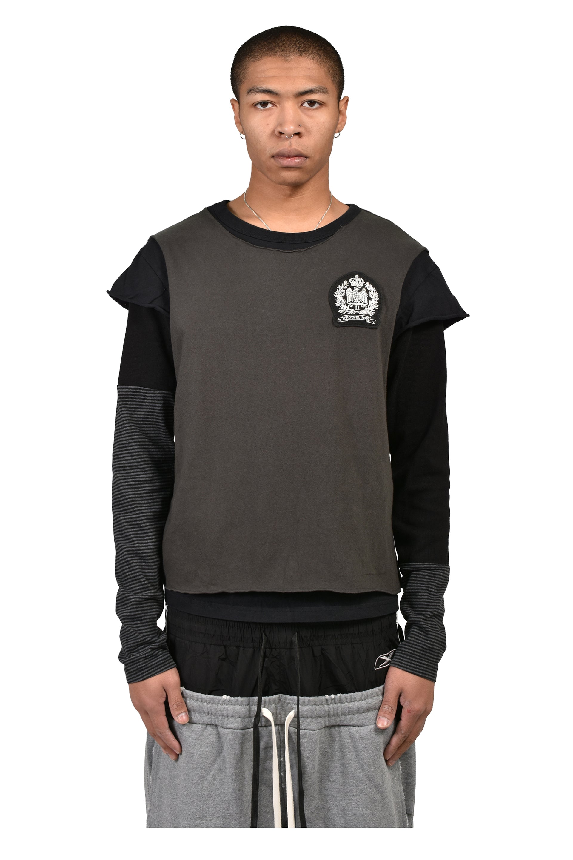 LAYERED PATCH LONG SLEEVE / BLK