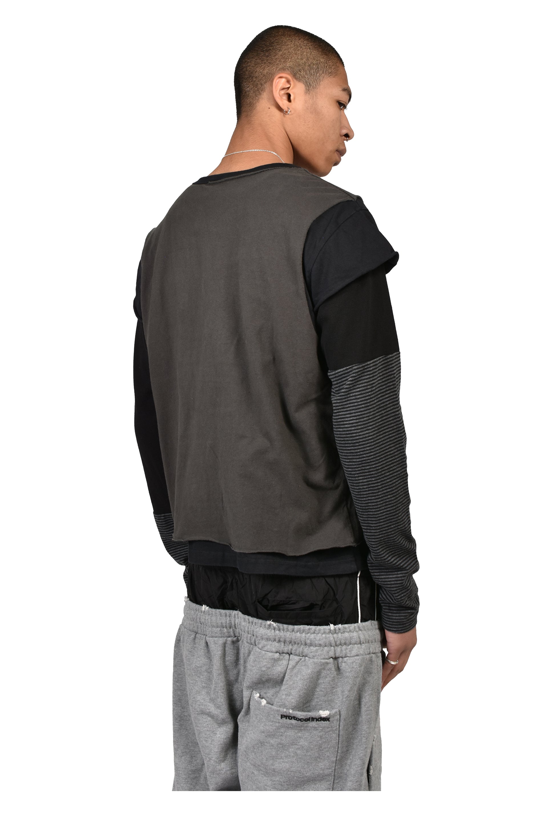 LAYERED PATCH LONG SLEEVE / BLK