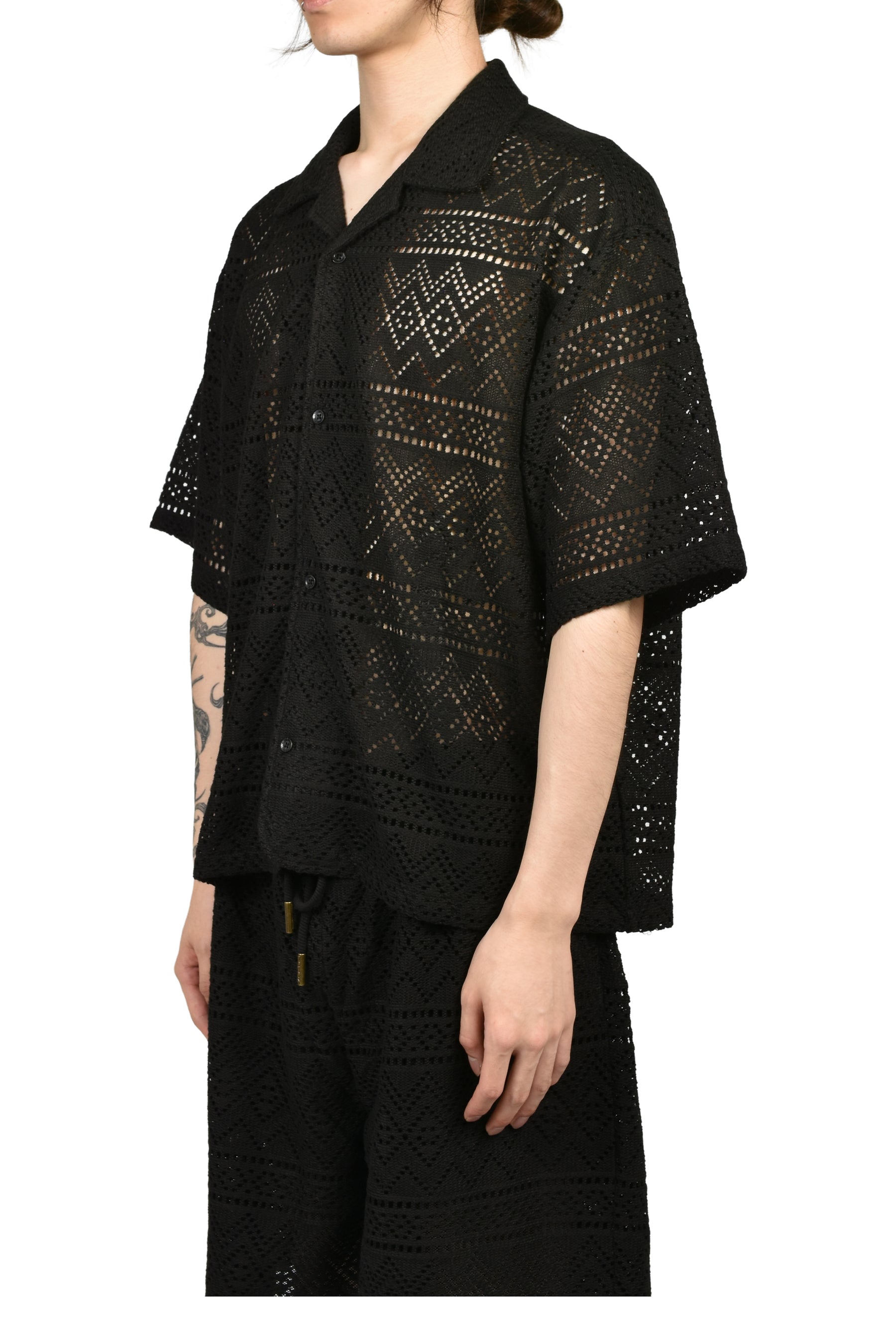 POINTELLE CROCHET CAMP COLLAR / BLK
