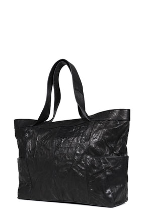 MULTI POCKET CRINKLED LAMBSKIN TOTE BAG / BLK