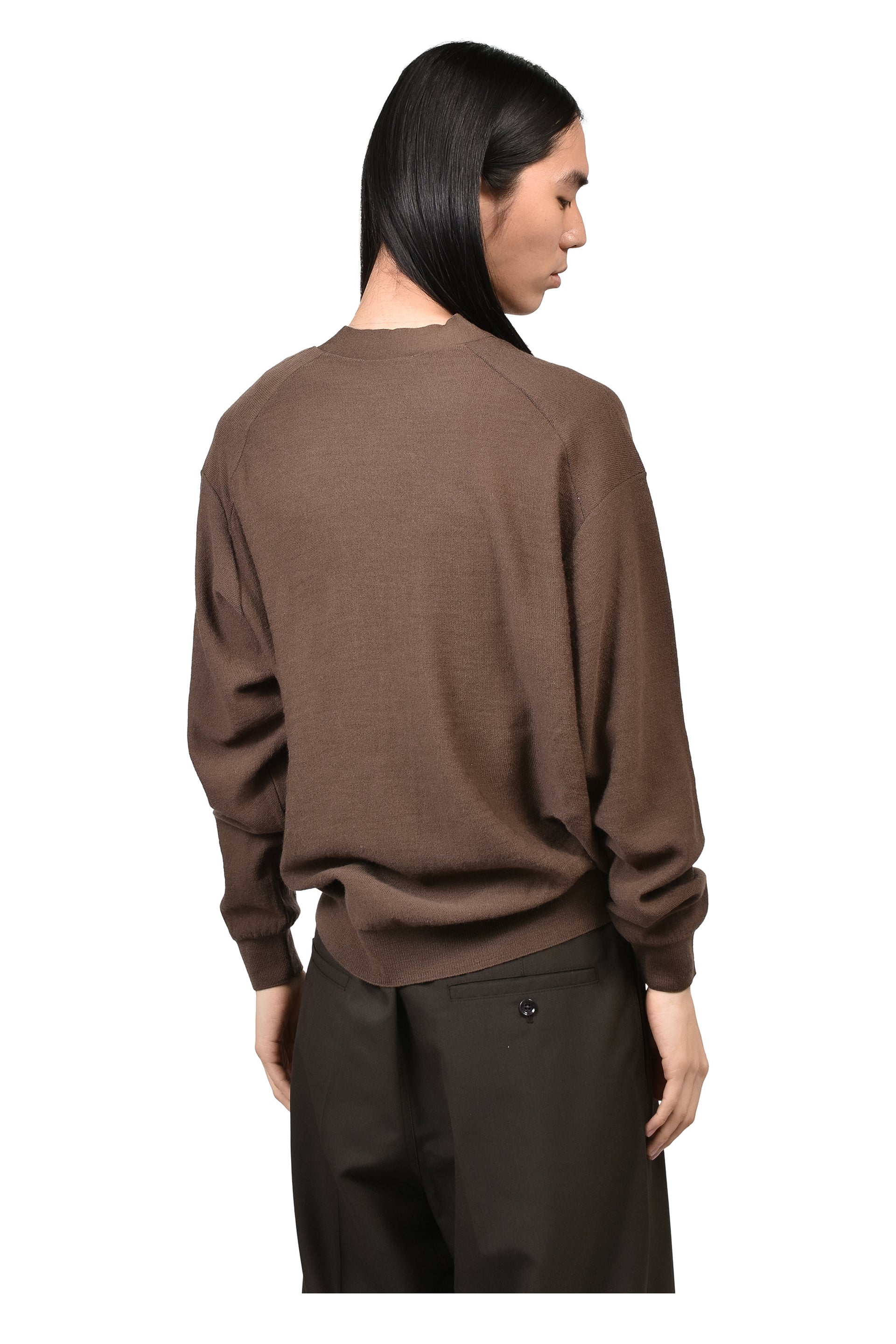 RELAXED TWISTED CARDIGAN / SHITAKE