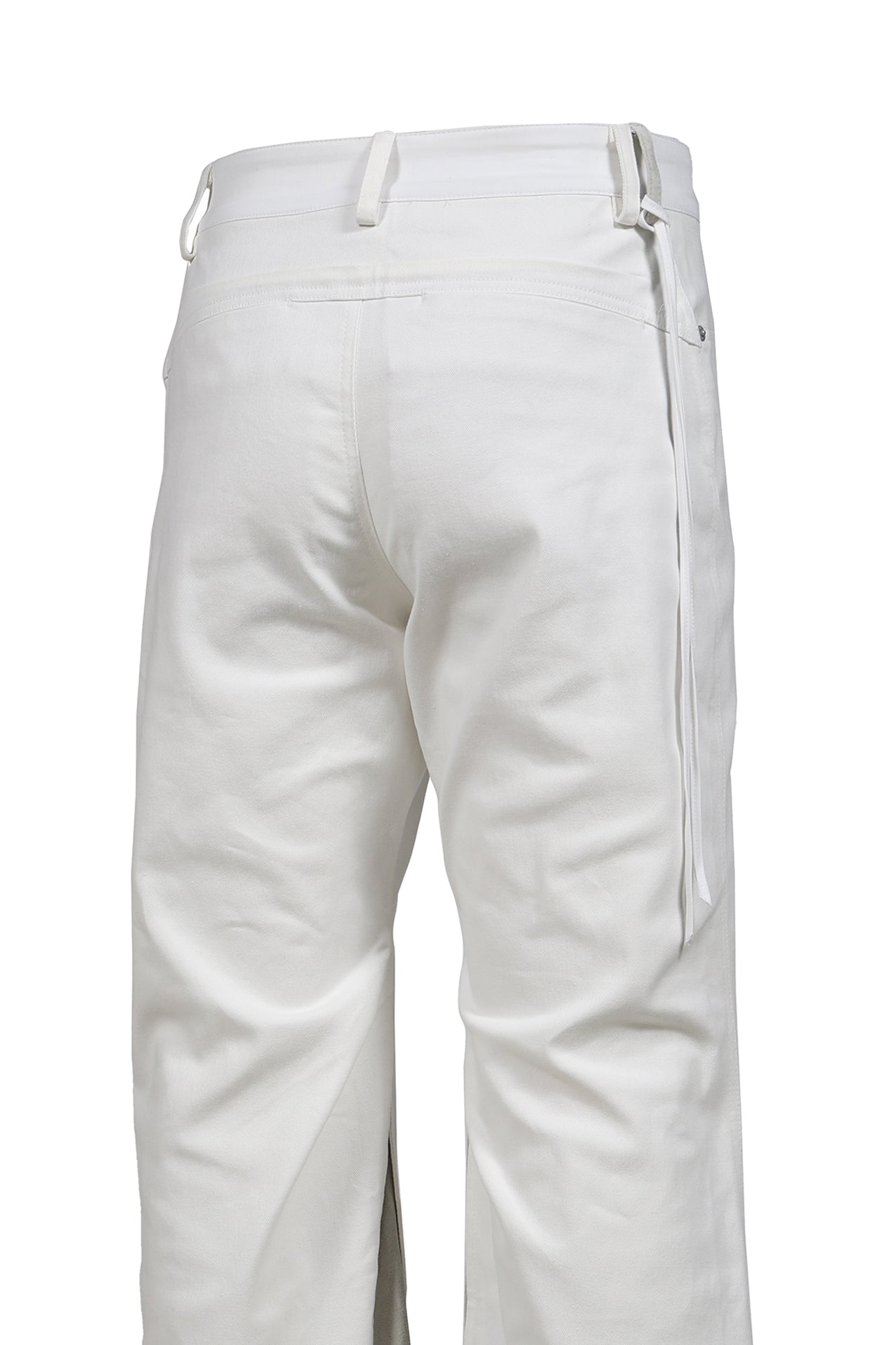 EP.9 02 TROUSERS / OFF WHT