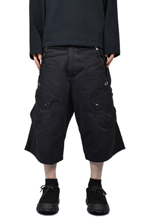 SB OVERSIZED SHORTS / BLK