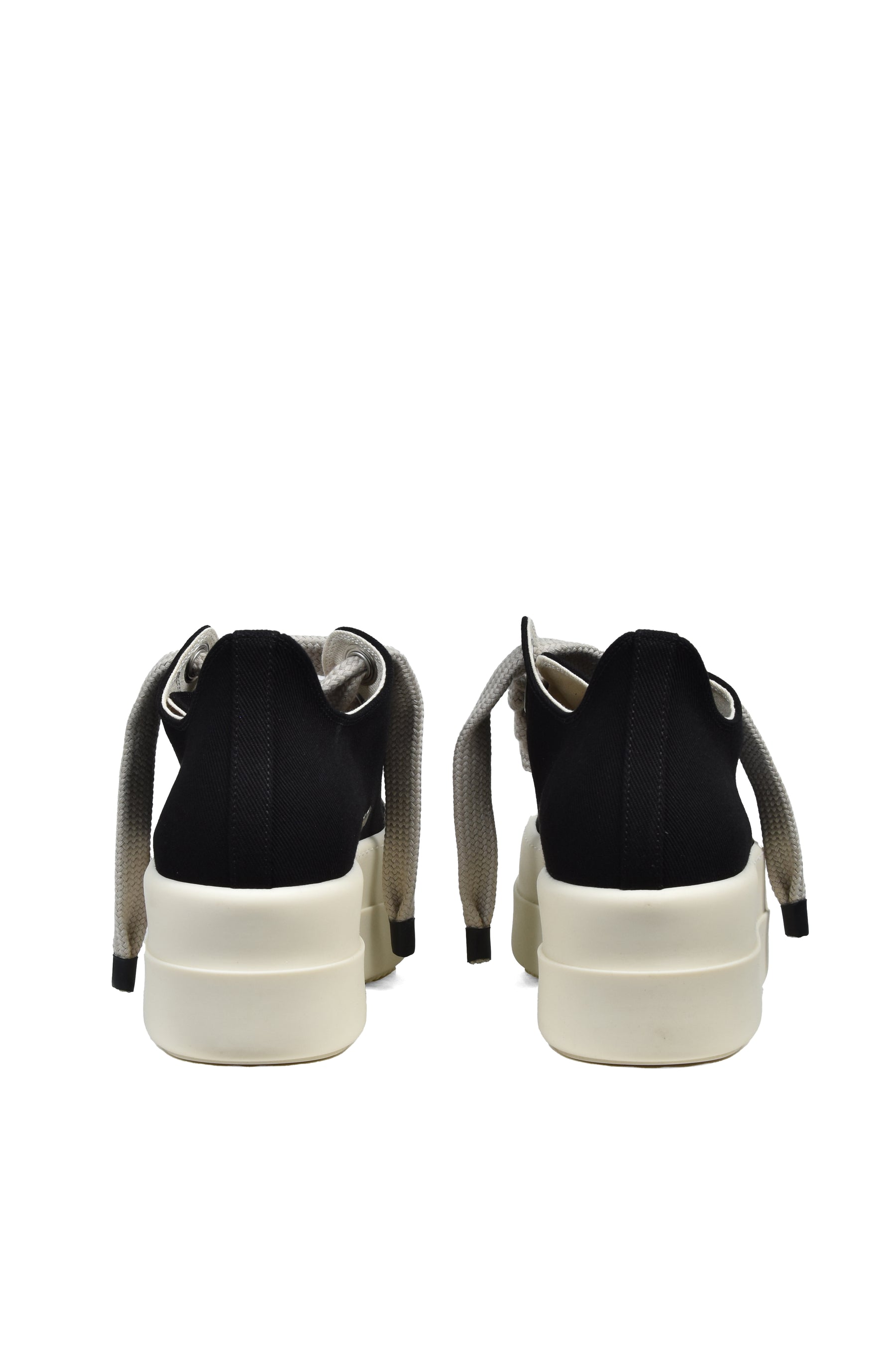 MEGA BUMPER JUMBO LACE LOW SNEAKS / BLK MILK MILK