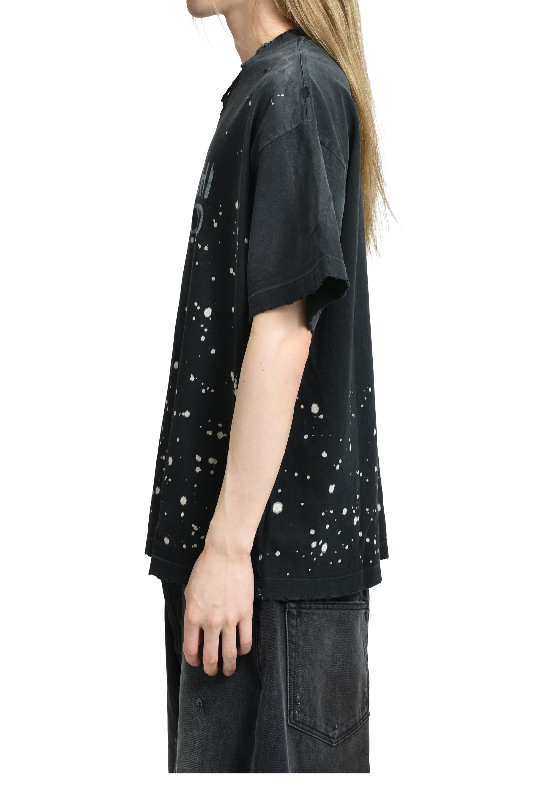 DESTROYED LUKE TEE / BLK