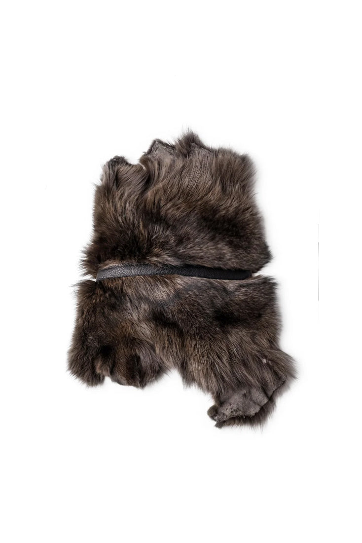 COYOTE FUR STOLE / CHA