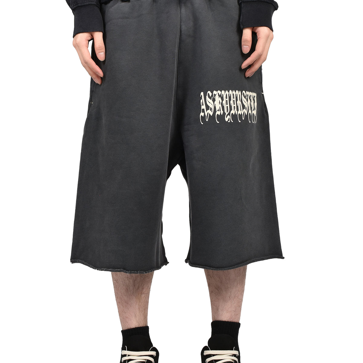 ASKYURSELF SS26 GOTH VINTAGE BAGGY FLEECE SHORTS / VINTAGE BLK
