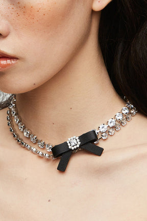 YVMIN RUBBER BOW GEMSTONE NECKLACE / BLK