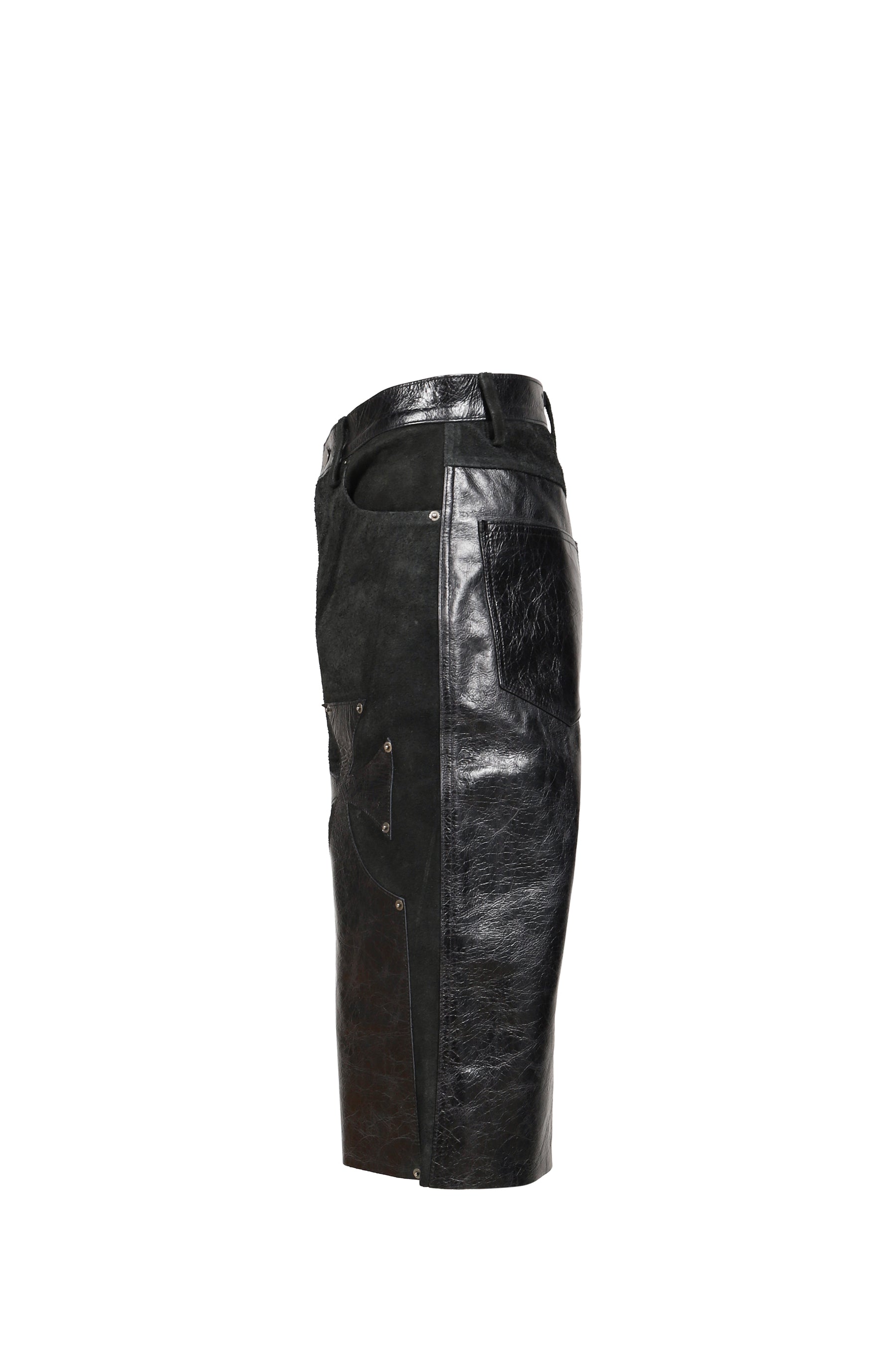LEATHER CHOPPER SHORT / BLK