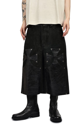 LEATHER CHOPPER SHORTS / BLK
