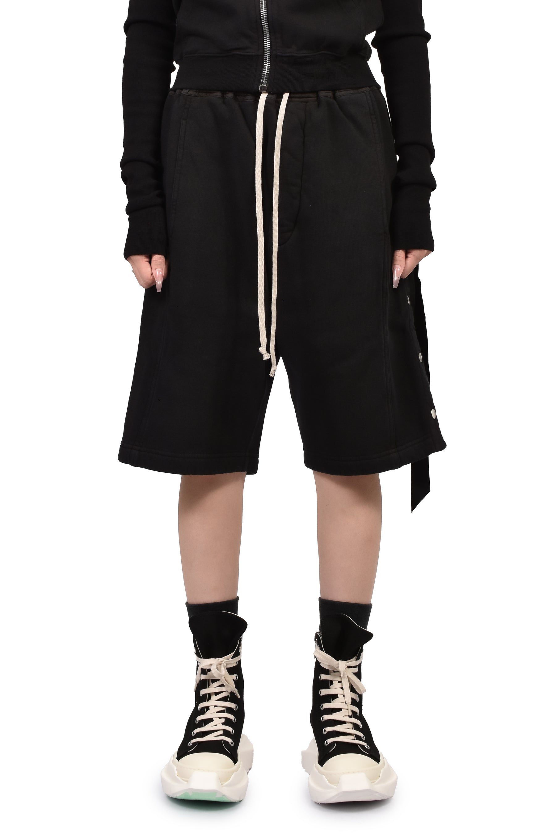PUSHER SHORTS / BLK