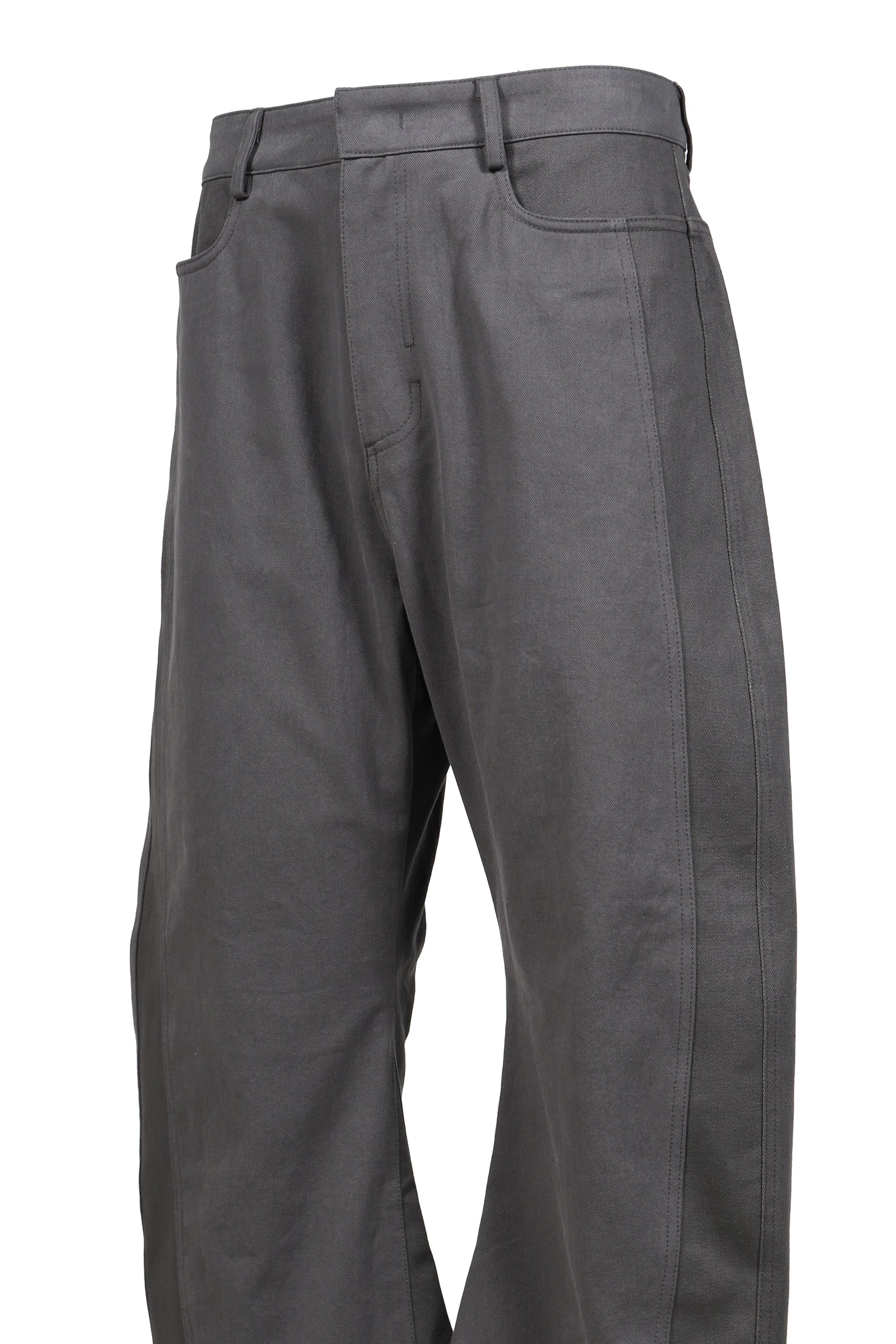 EP.9 03 TROUSERS / CHA