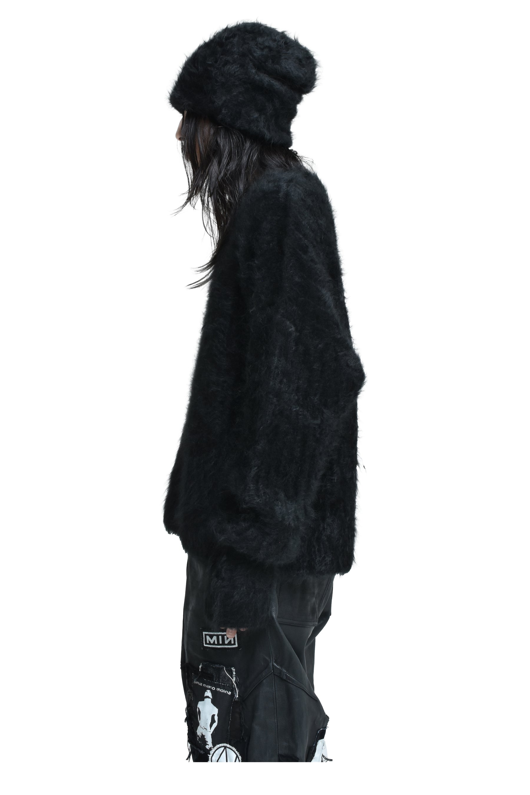 CASHMERE PULLOVER / CORE BLACK 