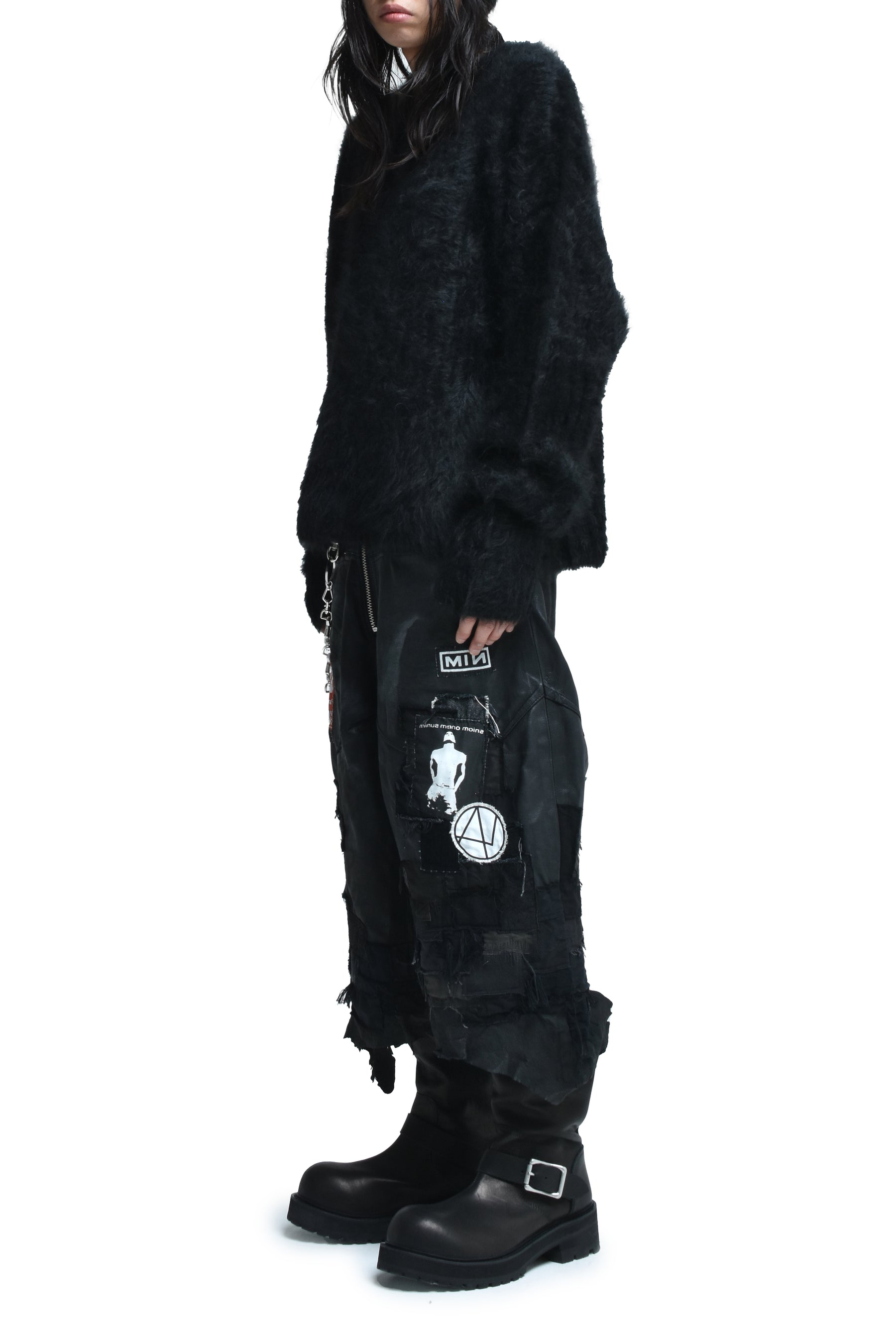 CASHMERE PULLOVER / CORE BLACK 