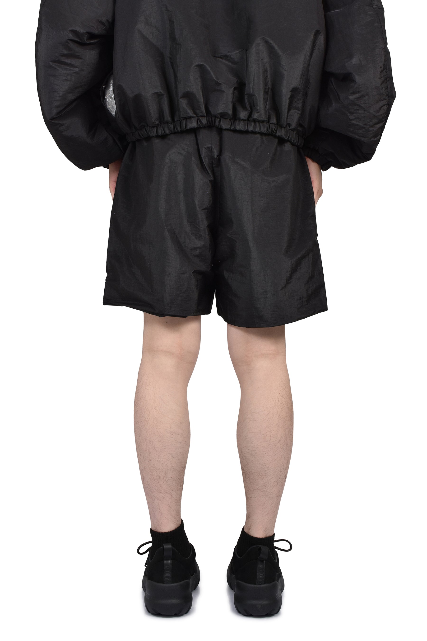PADDED SPORT SHORTS / OFF BLK