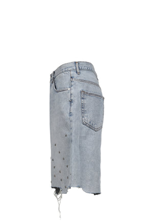 CROSS PIN BAGGY JEANS SHORTS / WASHED BLUE