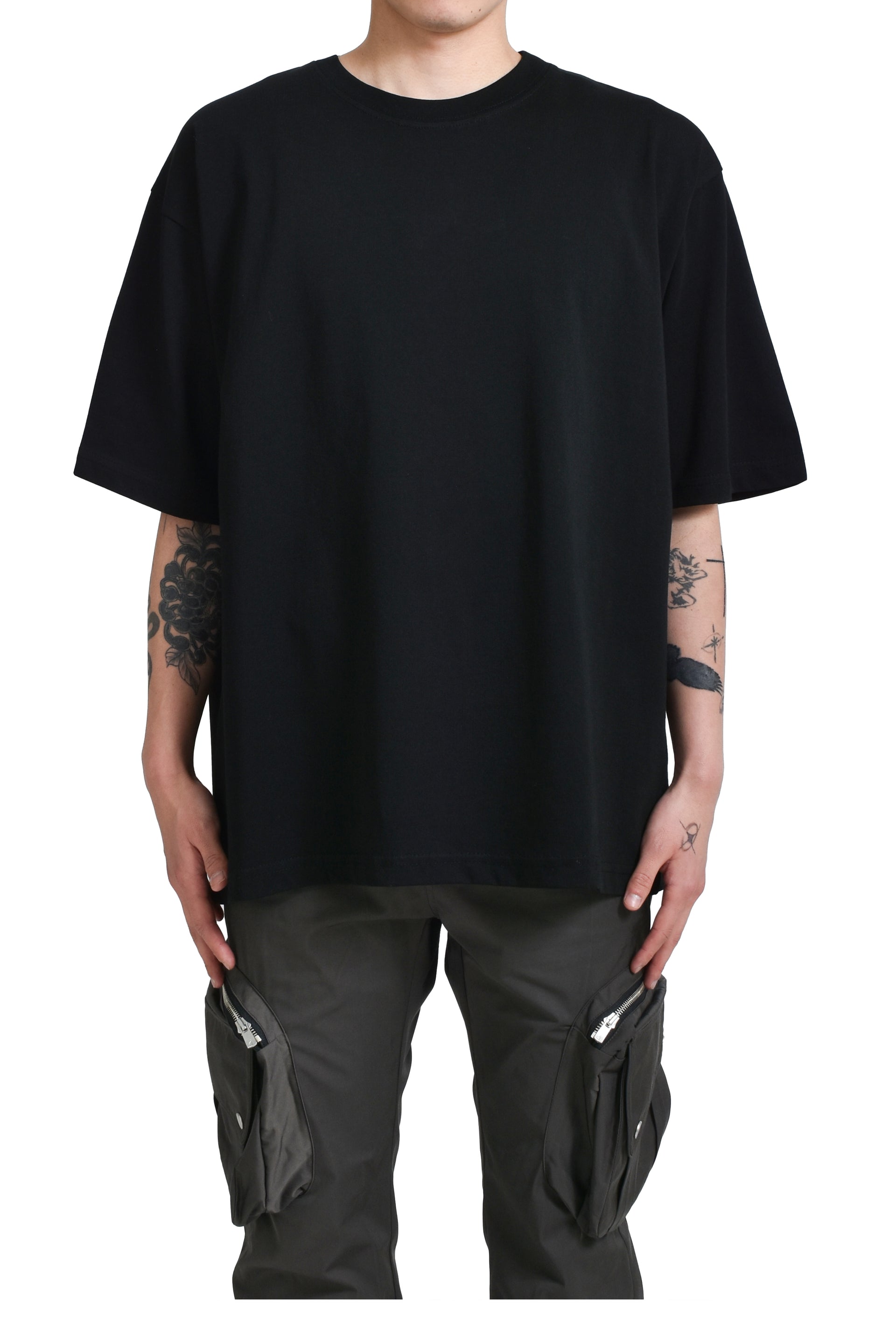 FFFPOSTALSERVICE POSTAL SERVICE T-SHIRT (EXCLUSIVE) / BLK