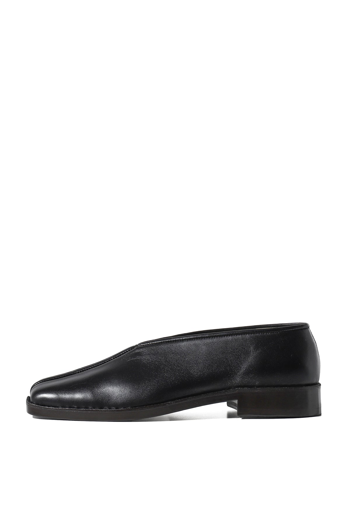 FLAT PIPED SLIPPERS / BLK