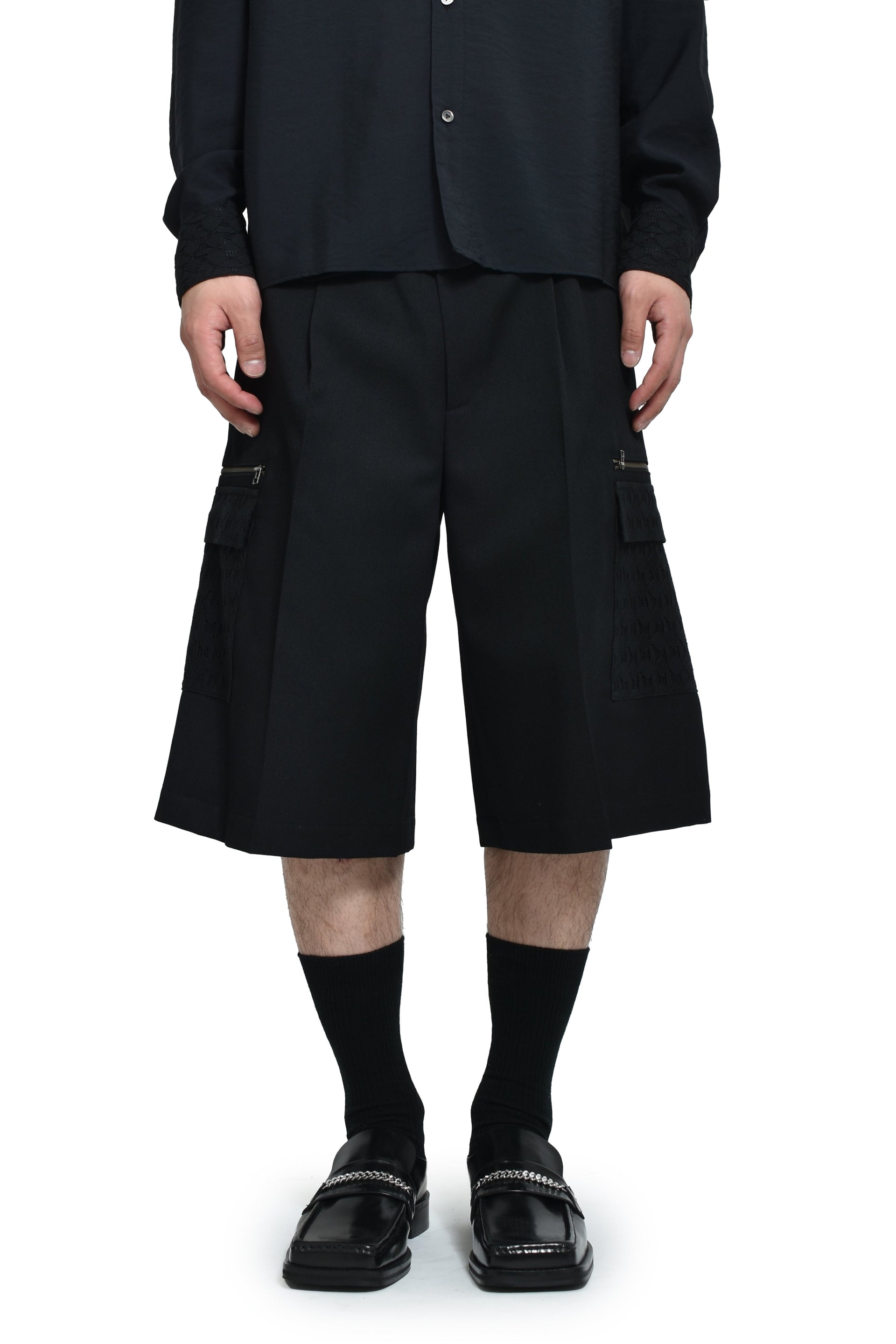 CARGO BERMUDA SHORTS / BLK