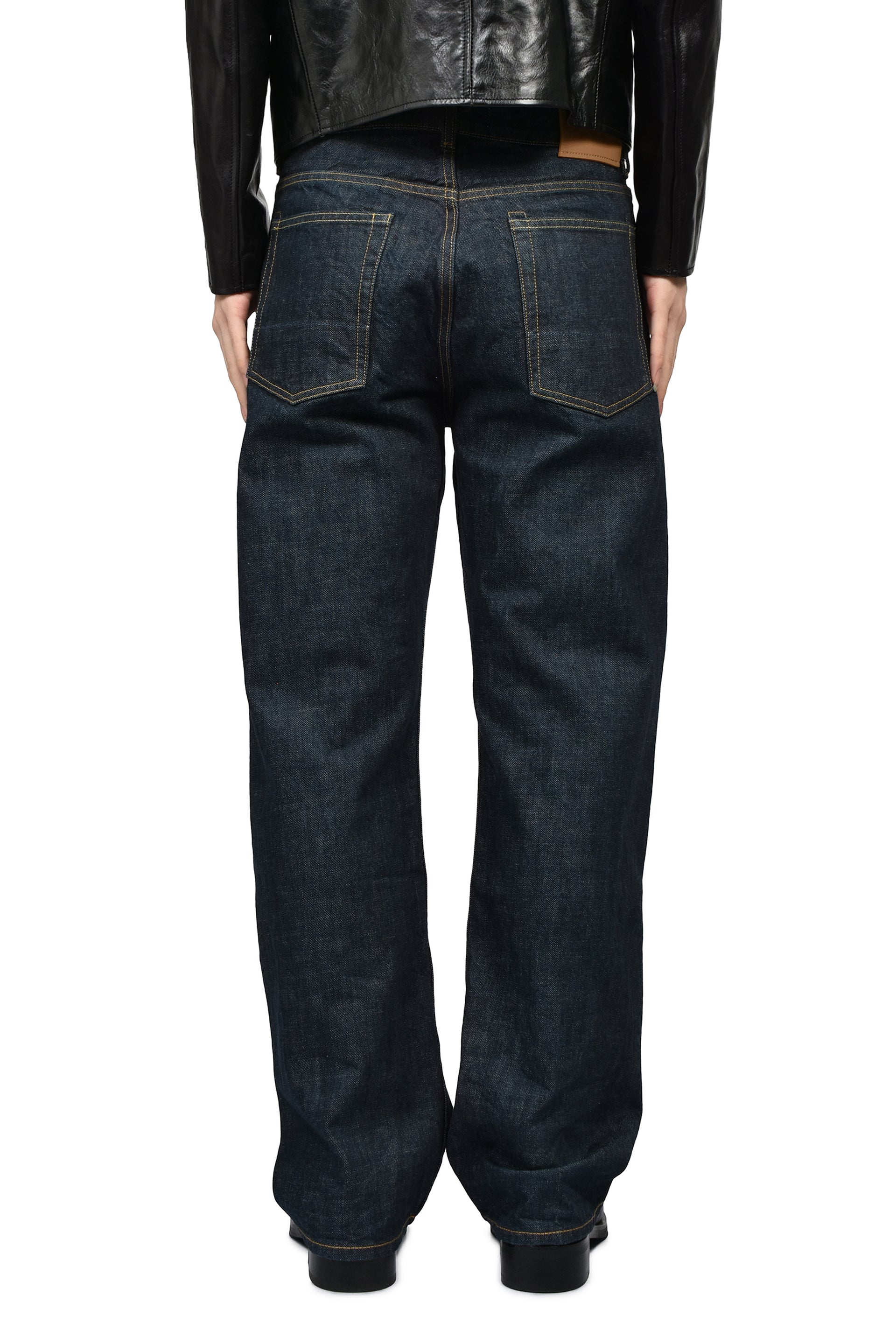 THIRD CUT / BLU SELVEDGE