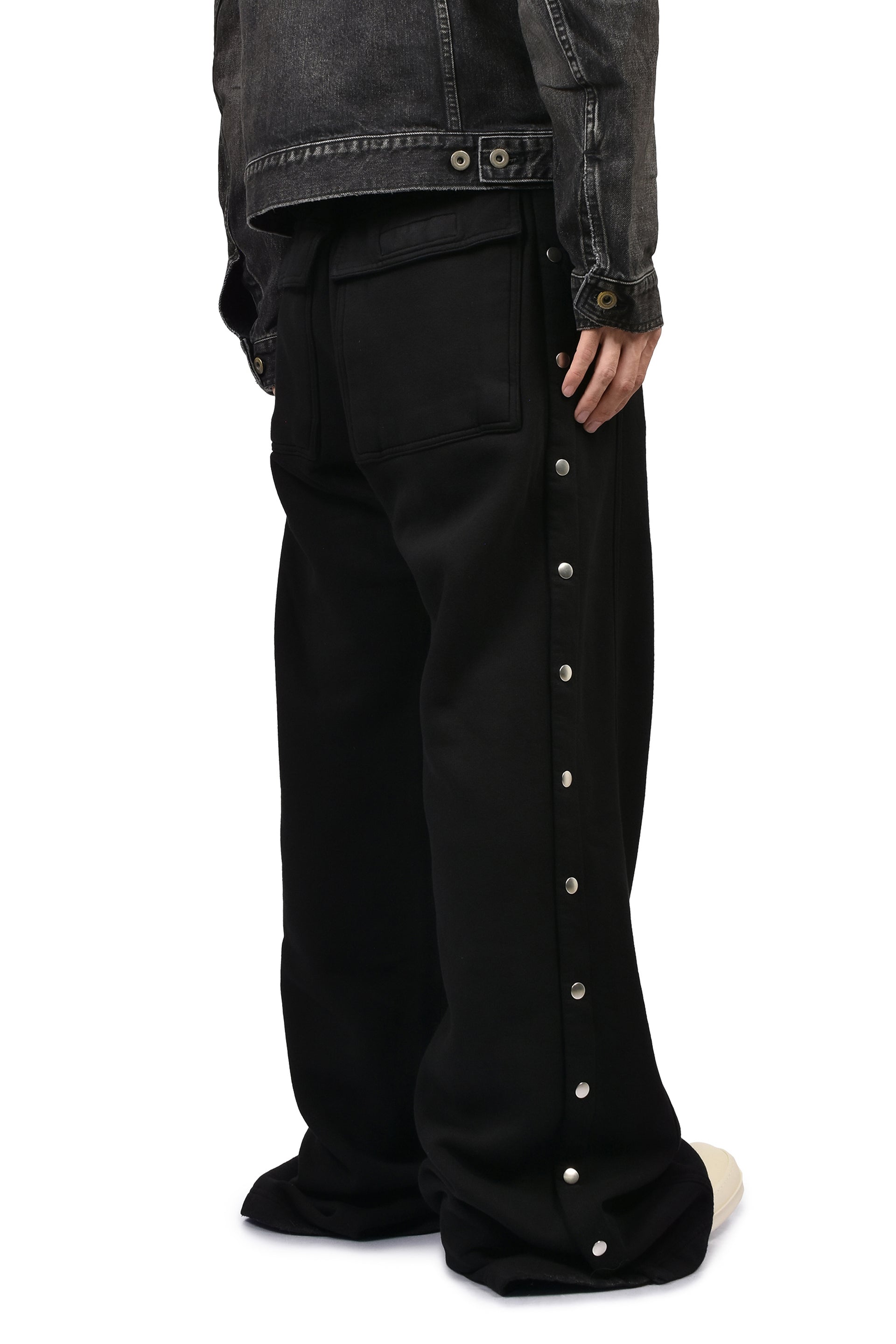 WIDE PUSHER PANTS / BLK
