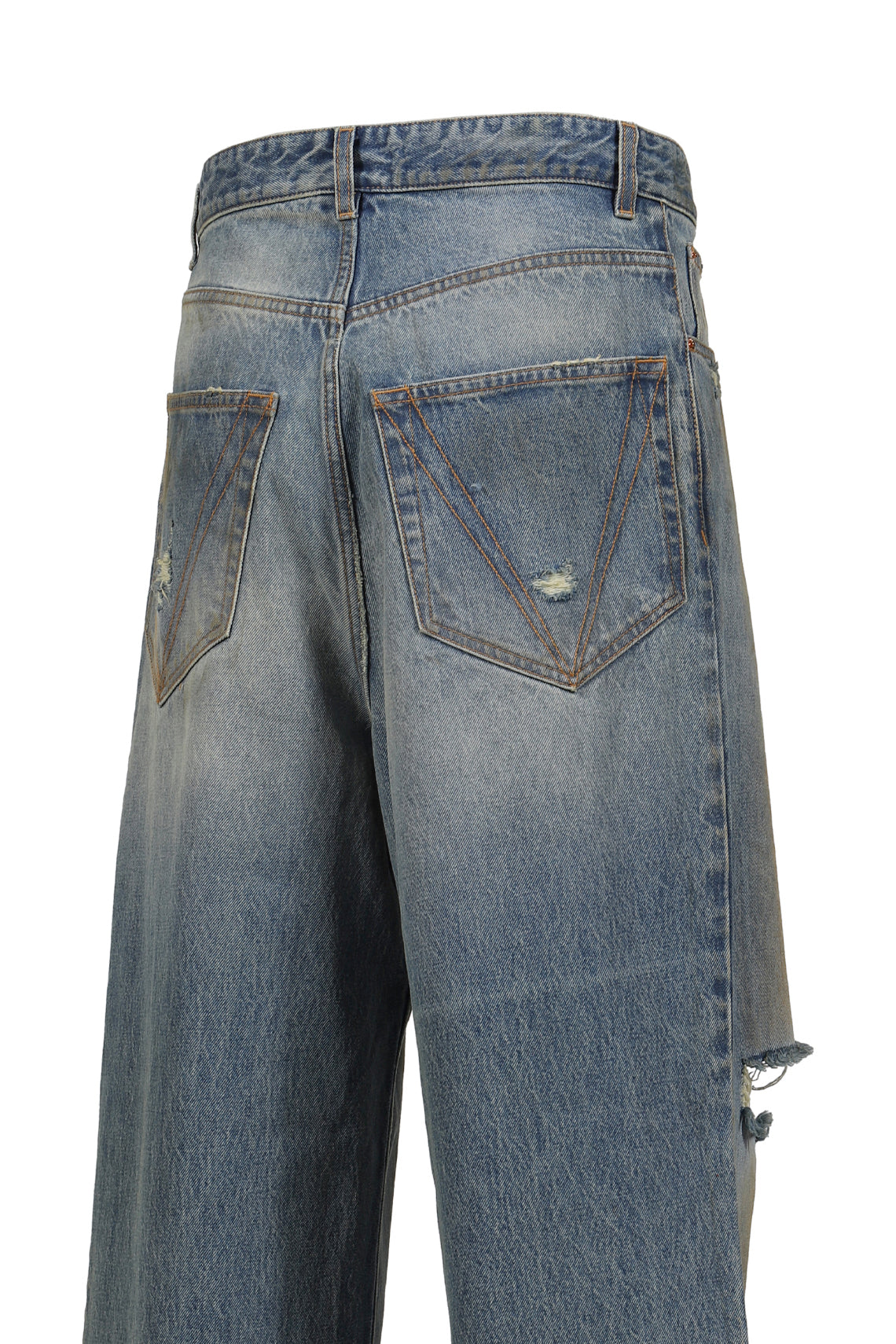 DISTRESSED BAGGY JEANS / DISTRESSED LT. BLU