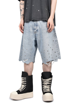 CROSS PIN BAGGY JEANS SHORTS / WASHED BLUE