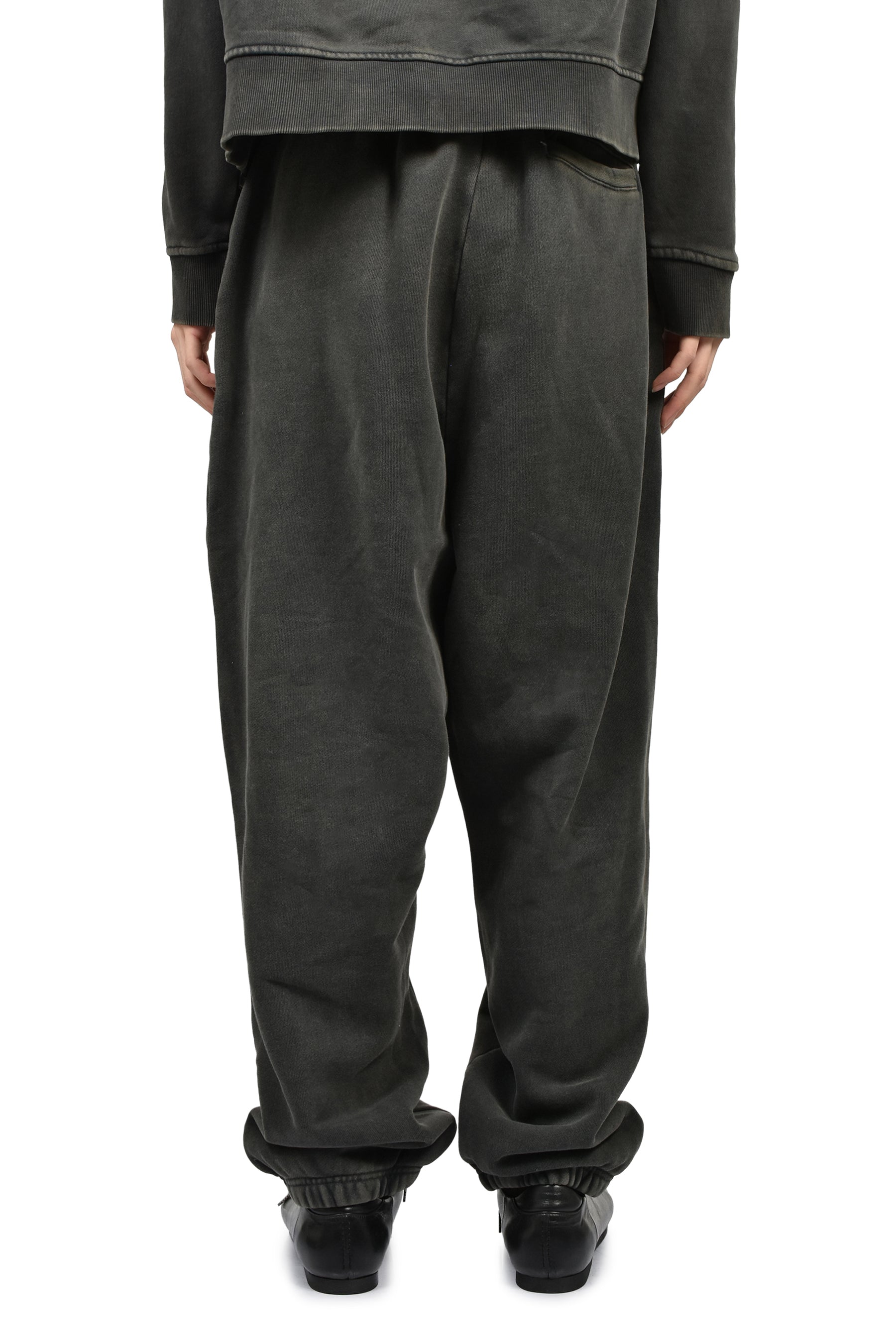 STANDARD SWEAT / WASHED BLK