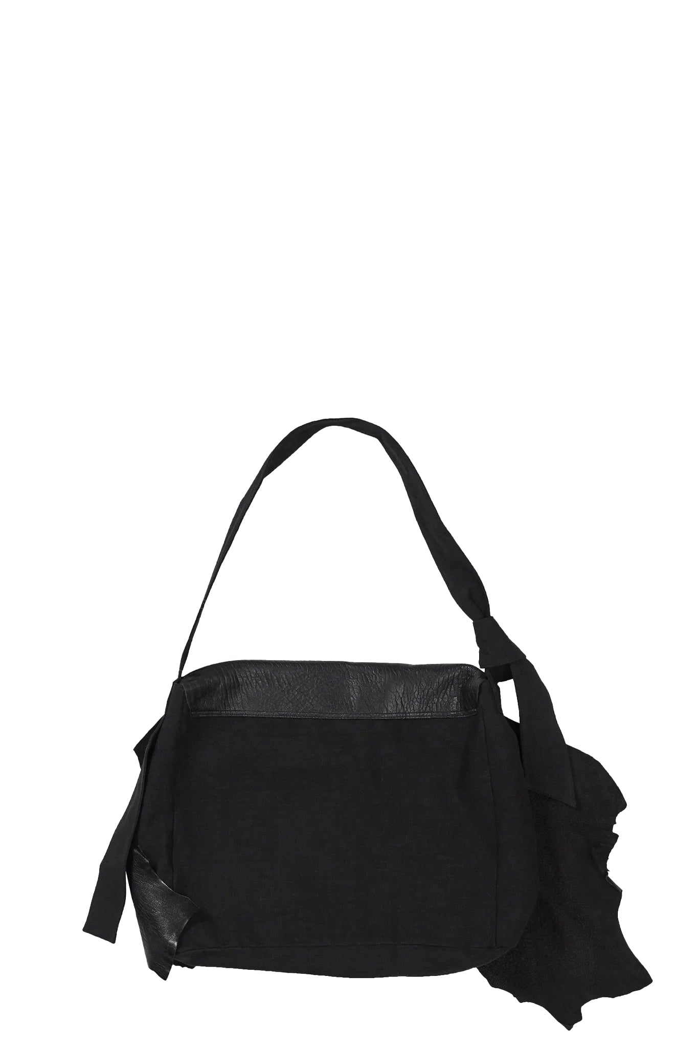 EP.9 01 BAG / BLK