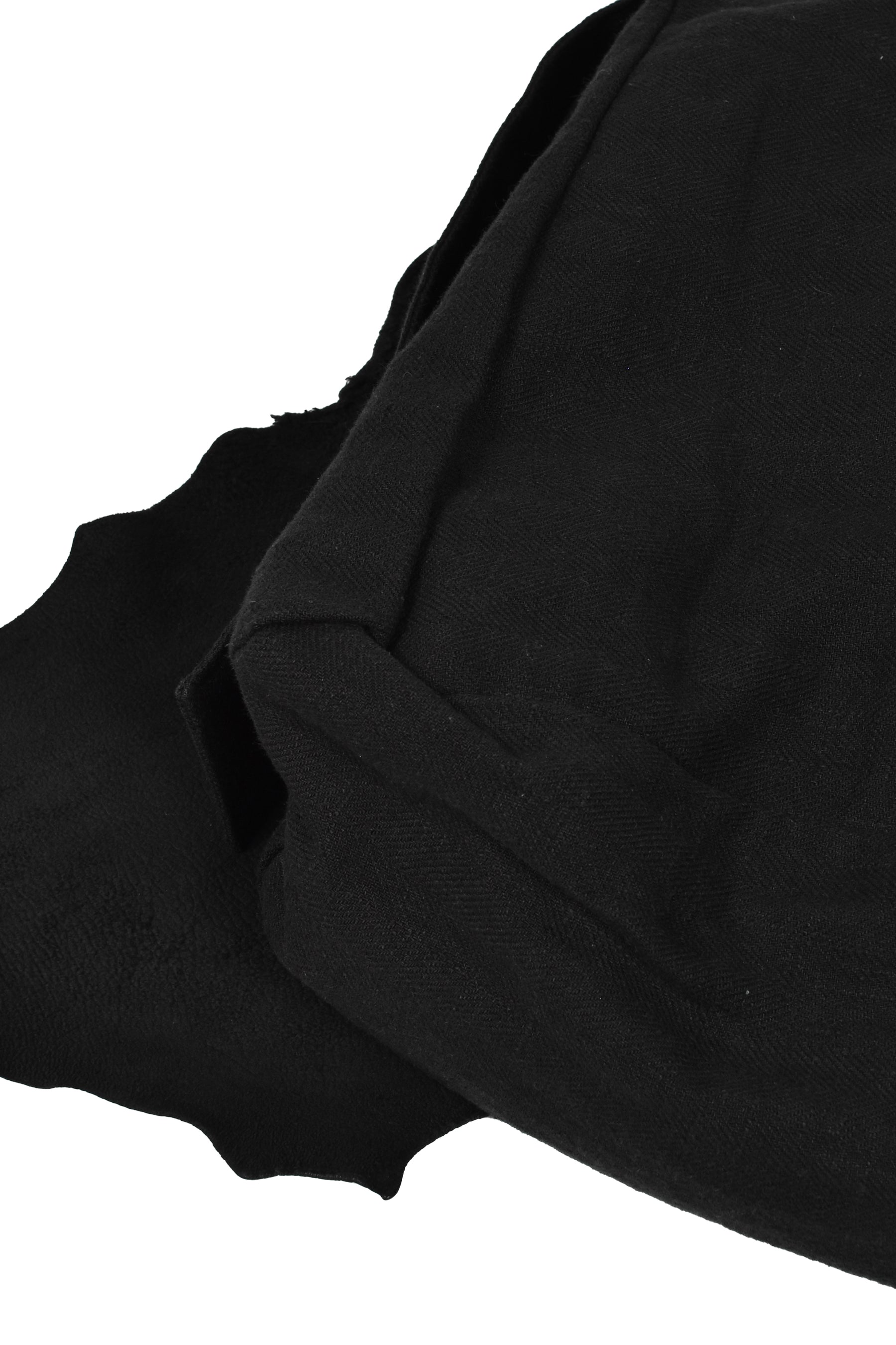 EP.9 01 BAG / BLK