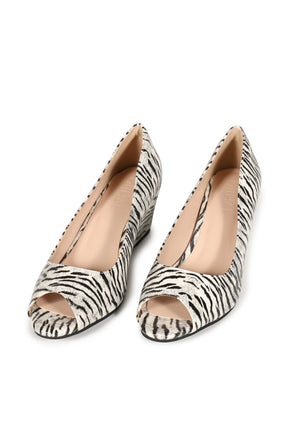 OPEN-TOE MULE WEDGE IN ZEBRA PRINT / ZEBRA PRINT