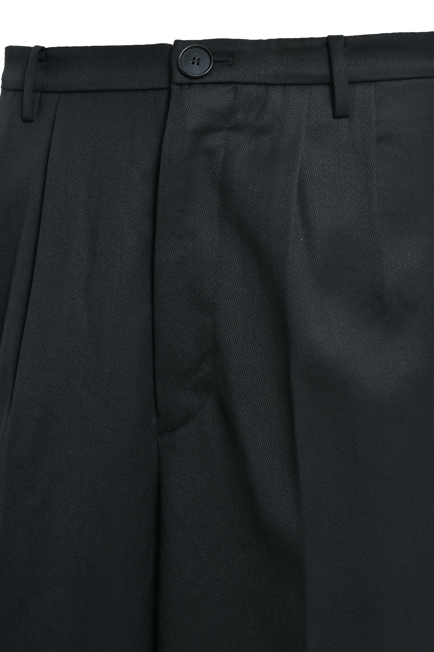 TUCKED WIDE TROUSERS / BLACK 