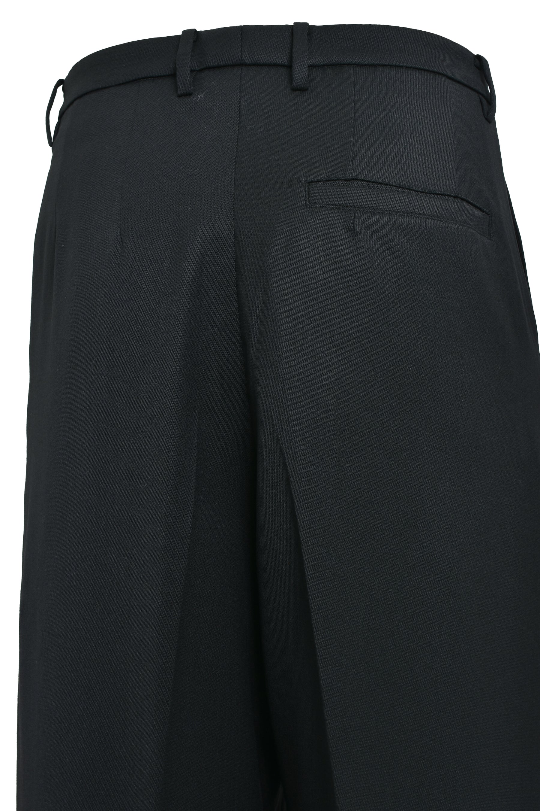 TUCKED WIDE TROUSERS / BLACK 