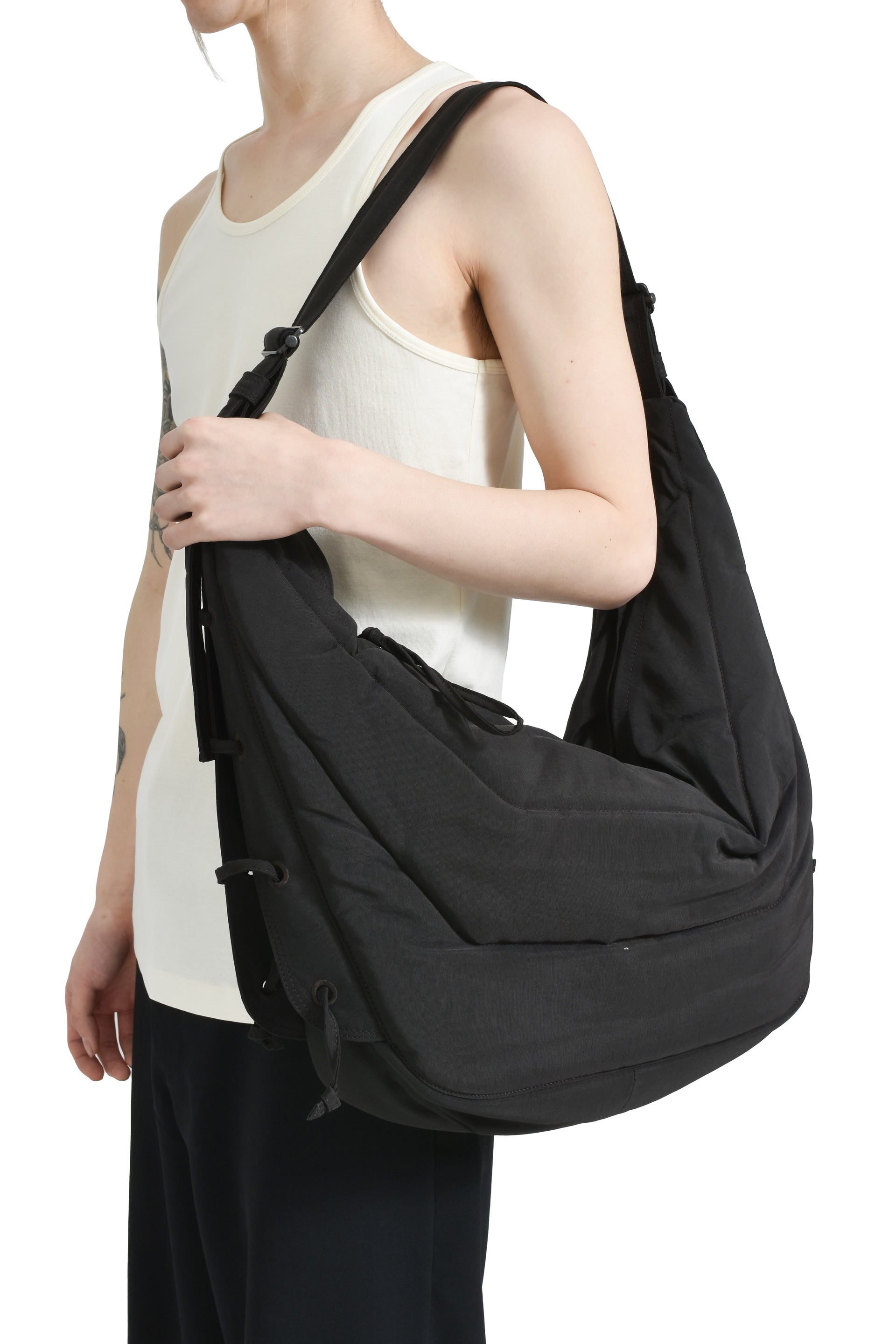 LEMAIRE LARGE SOFT GAME BAG / D.CHOCOLATE